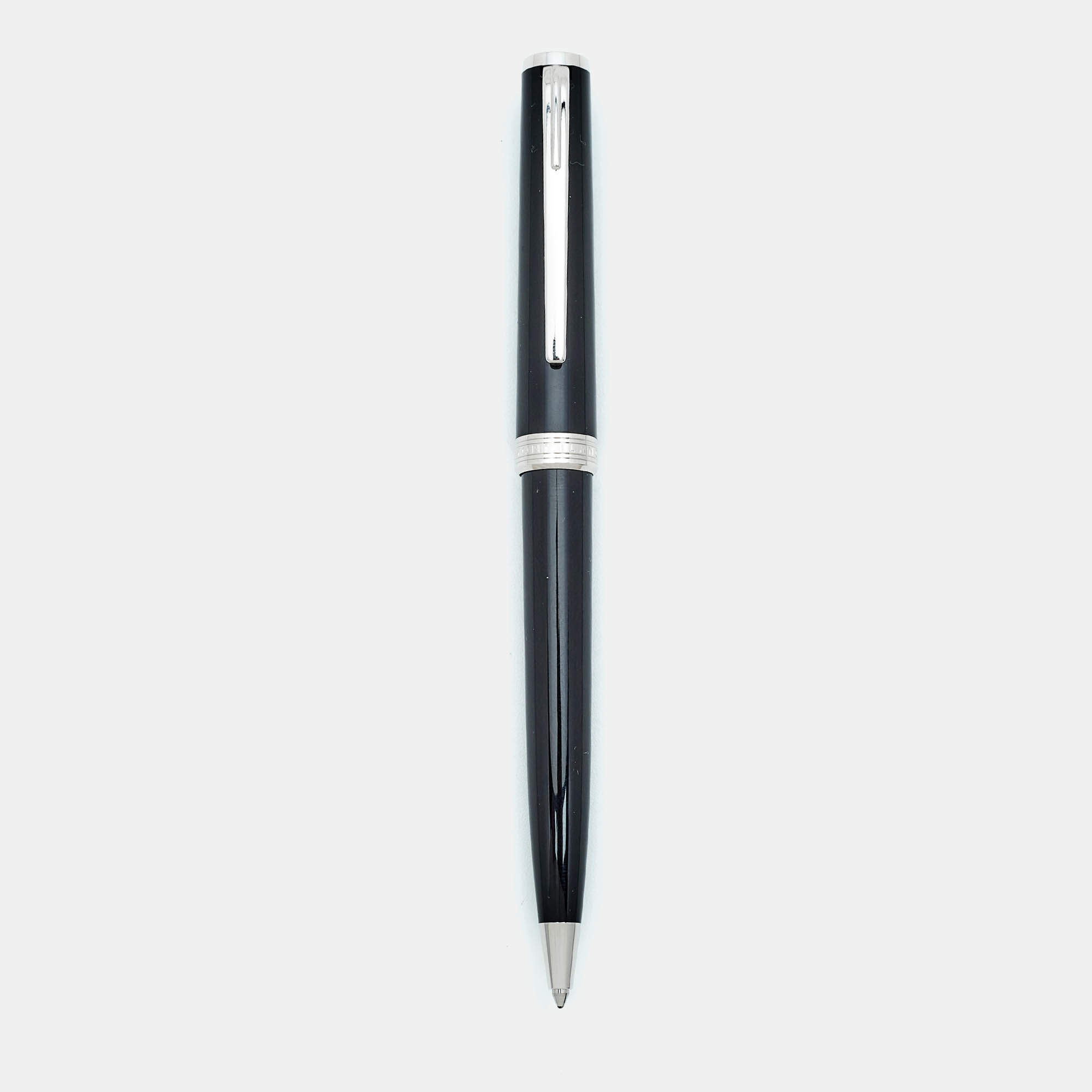 مملوكة مسبقًا Montblanc Pix MB132495 Black Resin Platinum Coated Ballpoint Pen