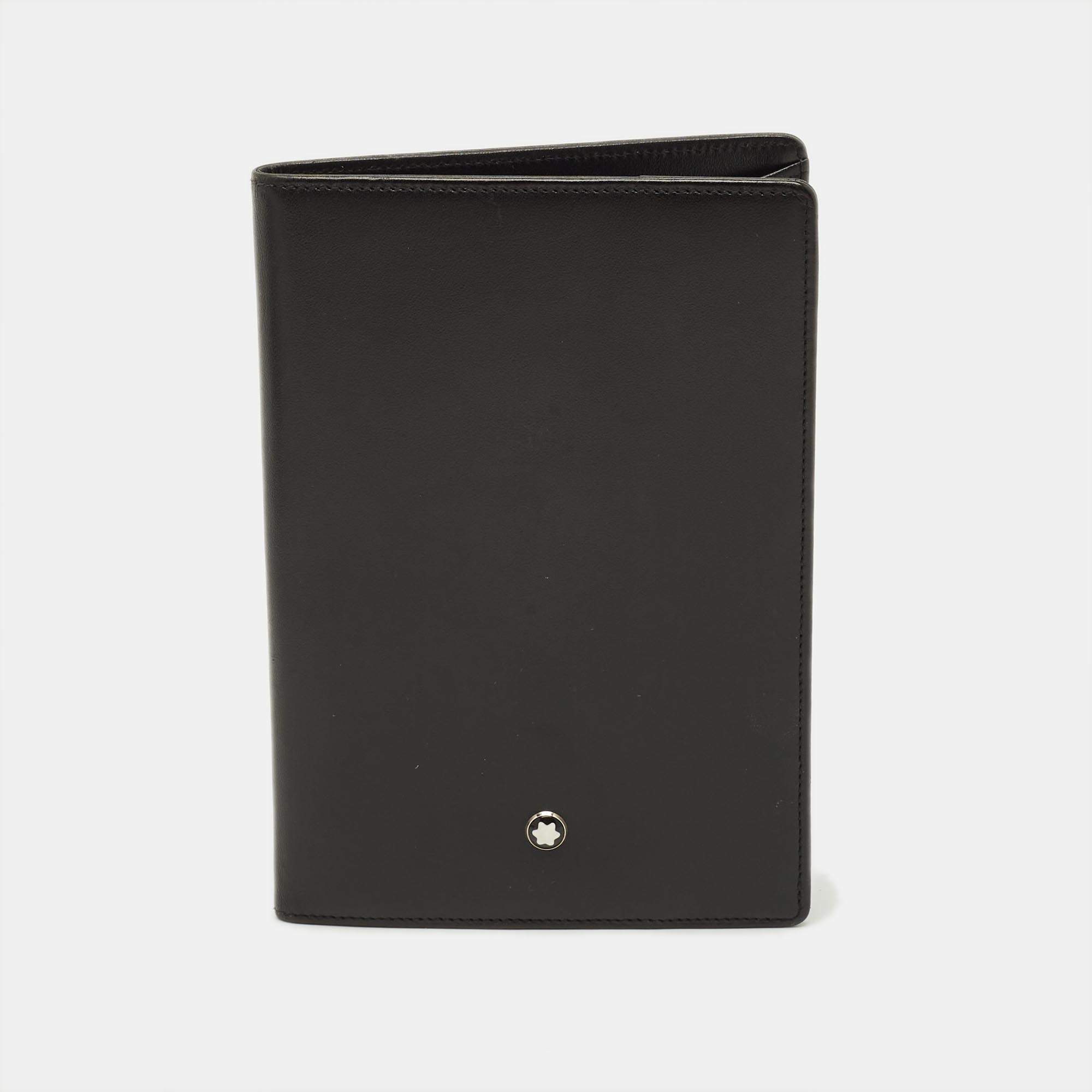 مملوكة مسبقًا Montblanc Meisterstuck Passport Holder Black Leather