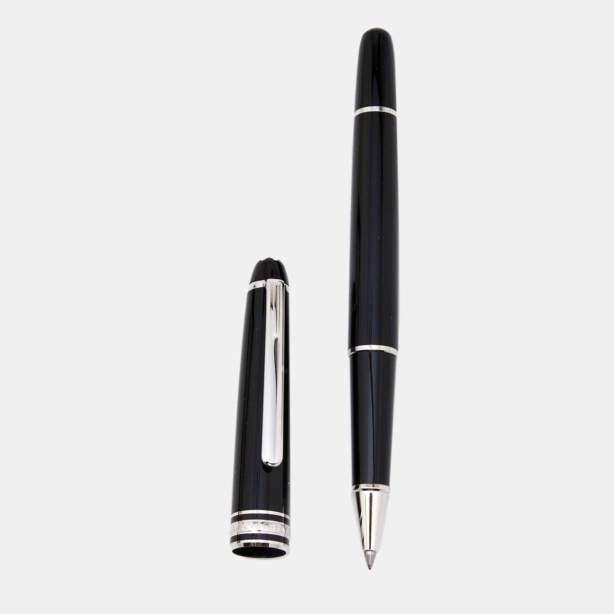 Pre Owned Montblanc Meisterstück Palladium Plated Black Resin Rollerball Pen