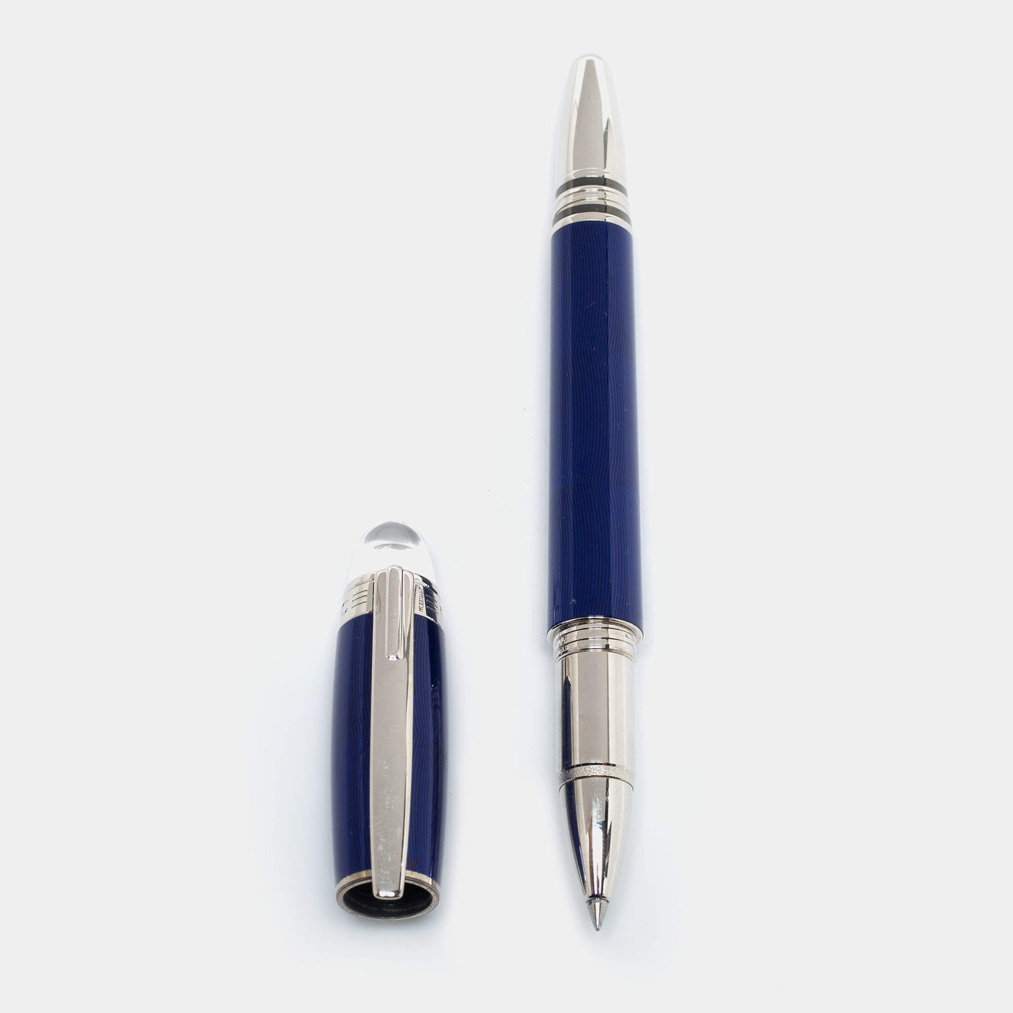 Monblanc StarWalker Midnight Blue Resin Silver Tone Metal Rollerball Pen