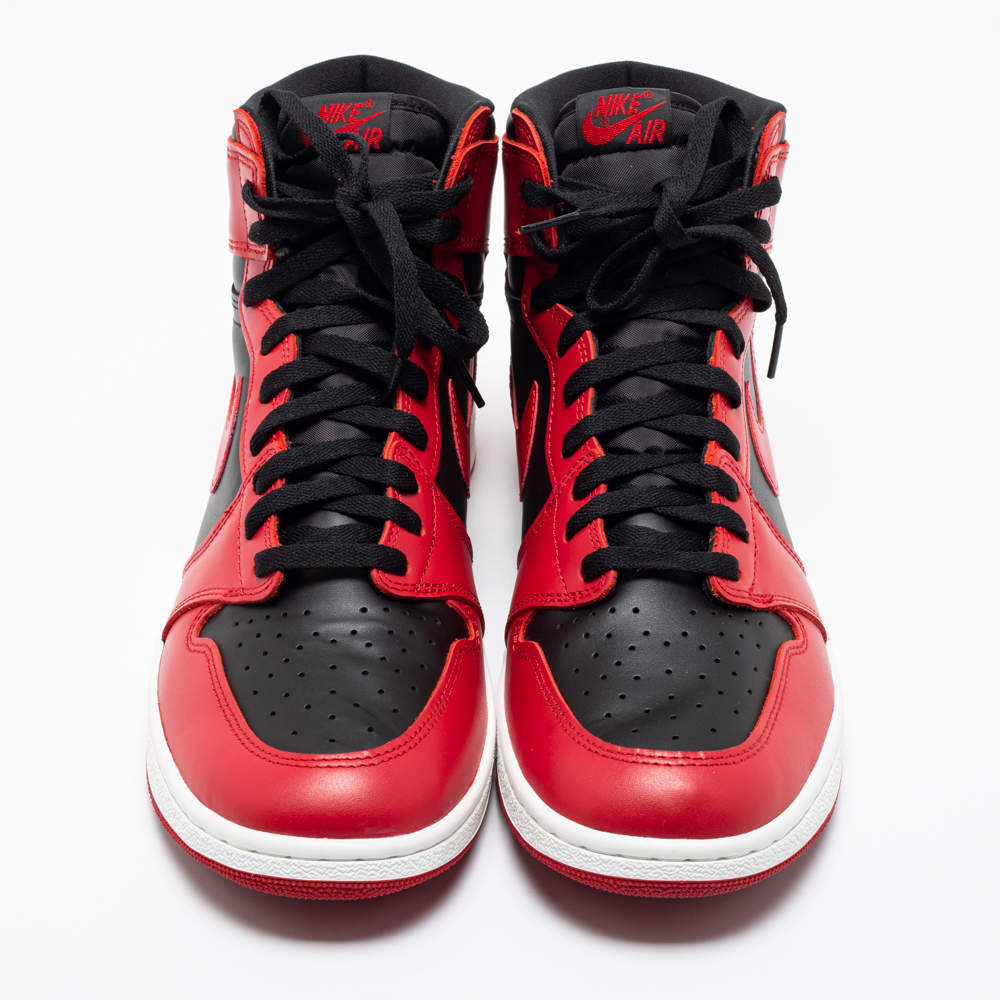 Nike Red/Black Leather Air Jordan 1 High Top Sneakers Size 47 in Excellent Condition