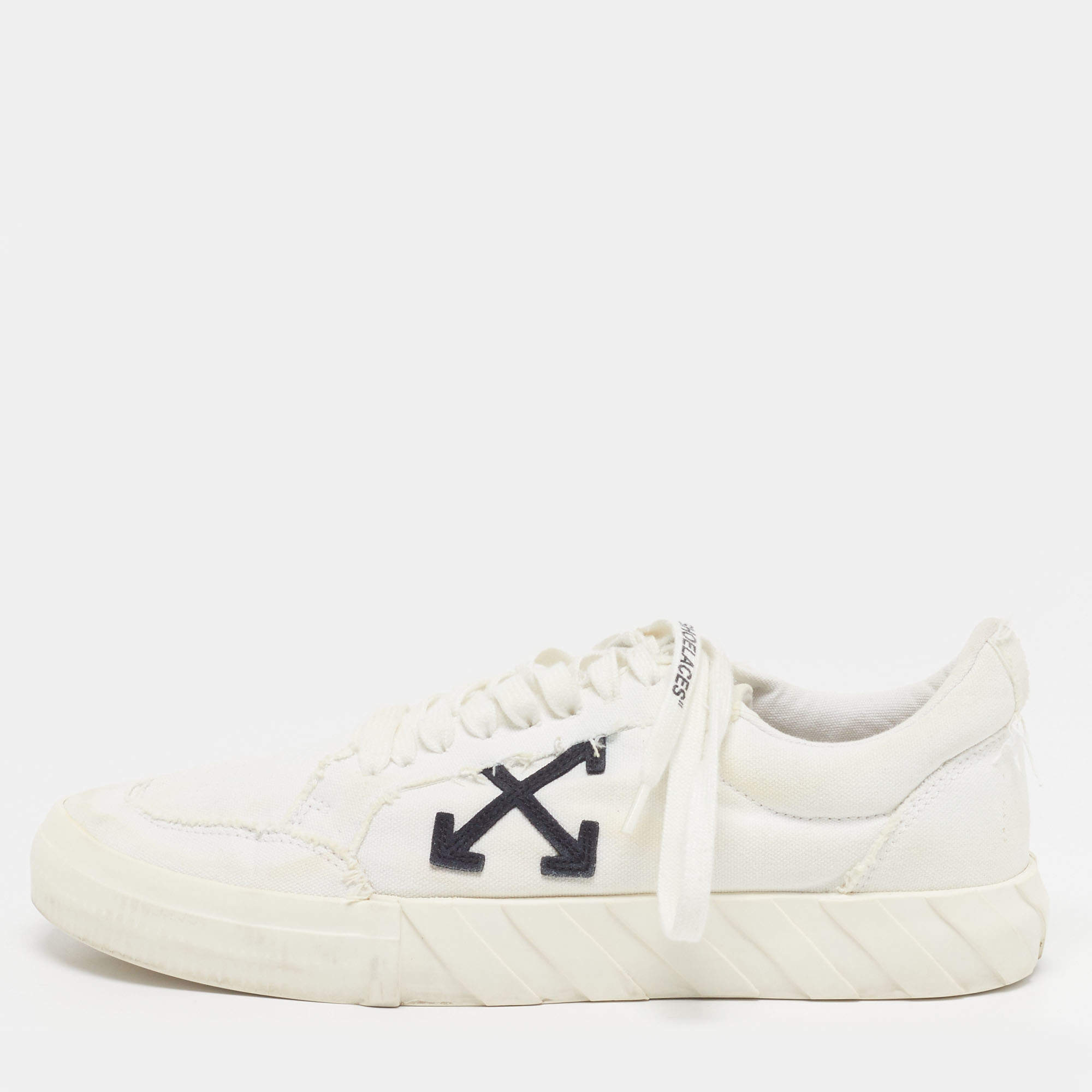 Pre Owned Off-White Vulcanised Size 42 White Canvas Low Top Sneakers