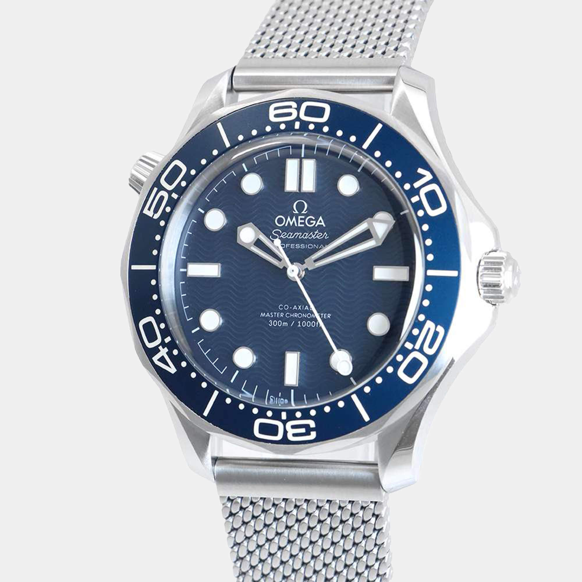 Omega Blue Stainless Steel Seamaster Diver 300 M 210.30.42.20.03.002 Automatic Men's Wristwatch 42mm