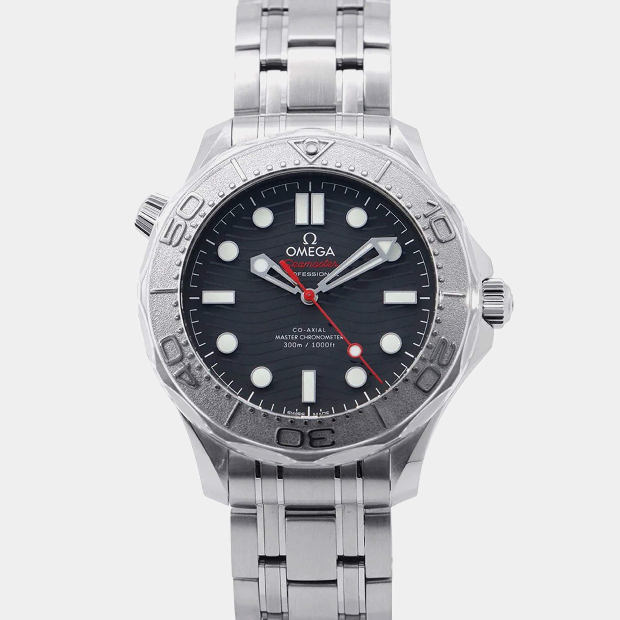 Pre Owned Omega Seamaster 210.30.42.20.01.002 Automatic Black Stainless Steel Men's Wristwatch 42 mm