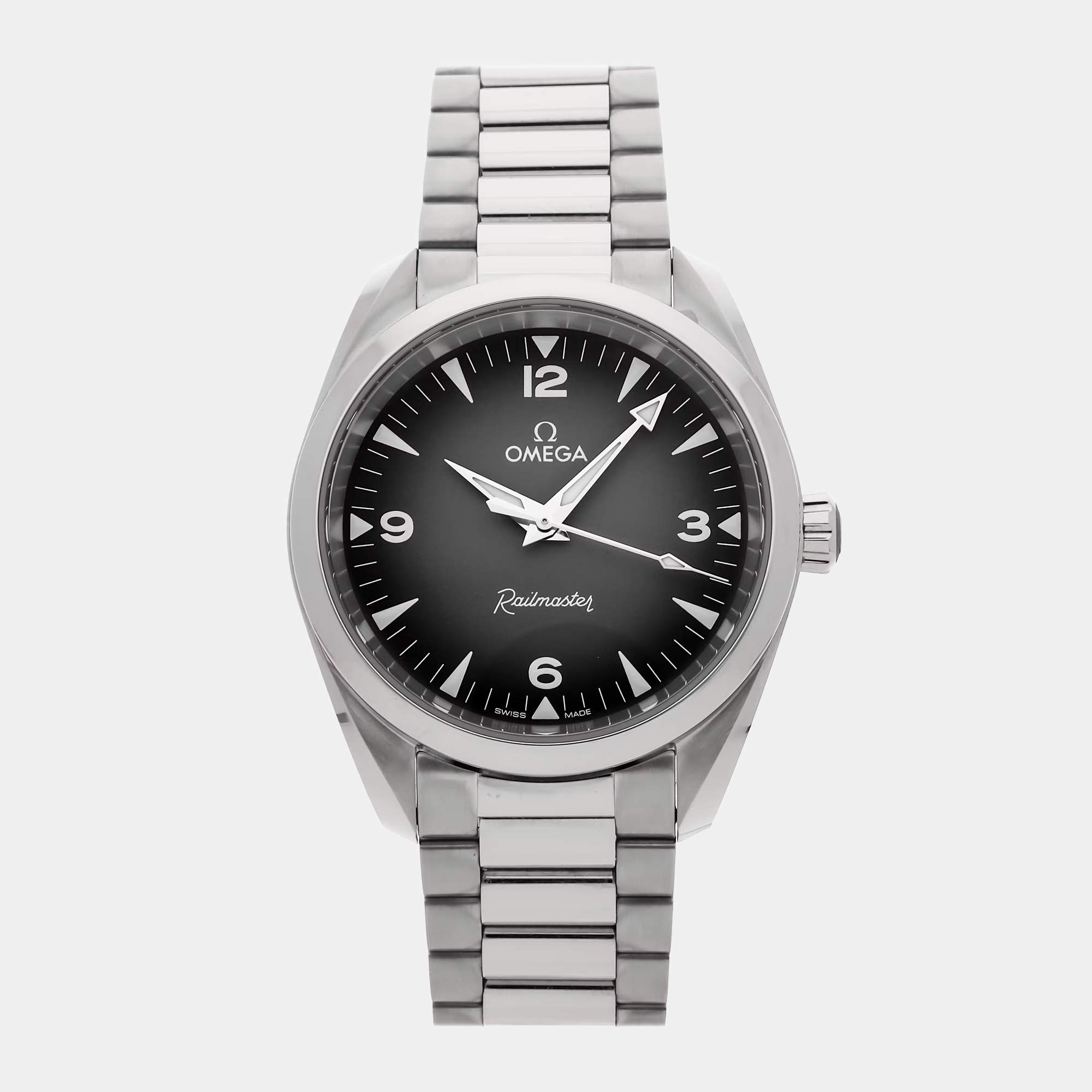 مملوكة مسبقًا ساعة أوميغا سيماستر ريلماستر 235.10.38.20.06.001 مستخدمة