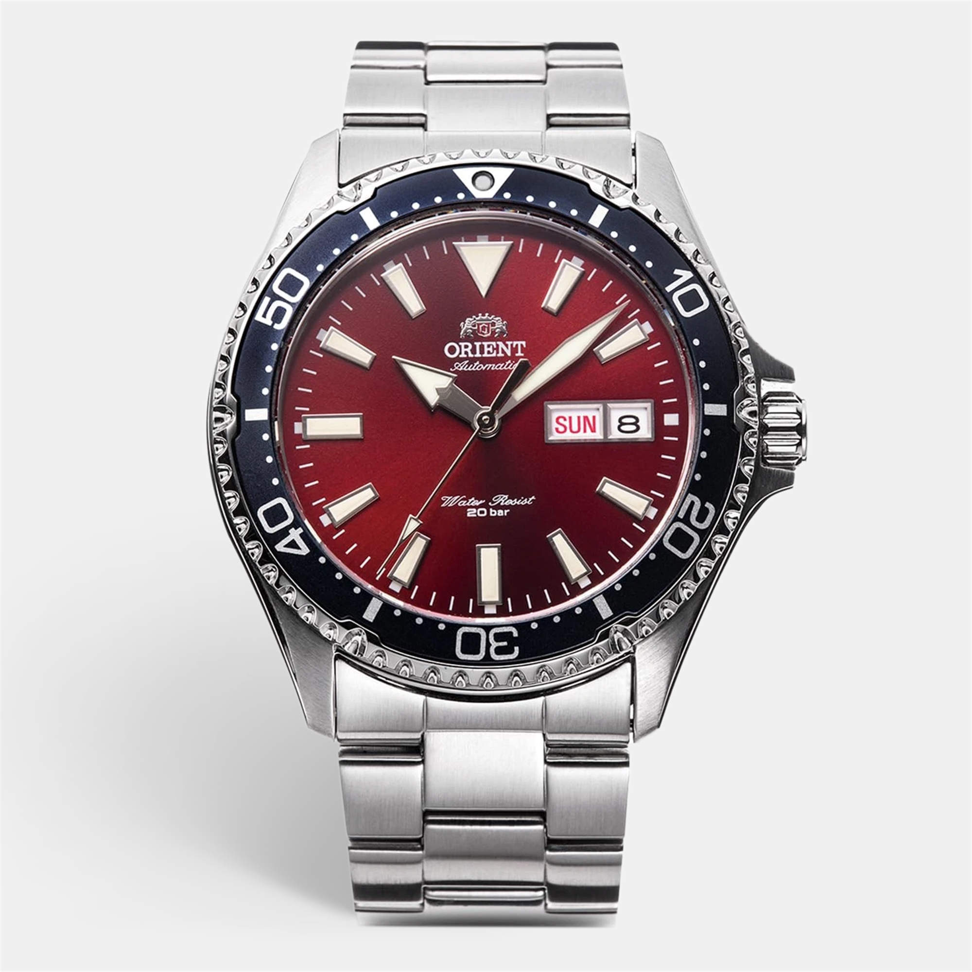 Pre Owned Orient Kamasu Mako III RA-AA0003R19B Red Dial Stainless Steel Men's Wristwatch 41.8 mm
