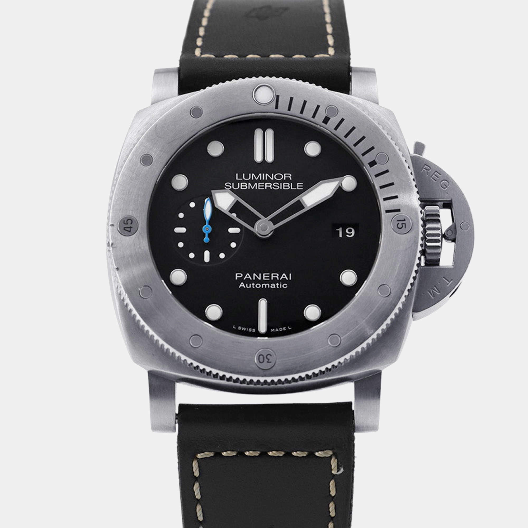 Pre Owned Panerai Luminor PAM01305 Automatic Black Titanium Men's Wristwatch 47 mm