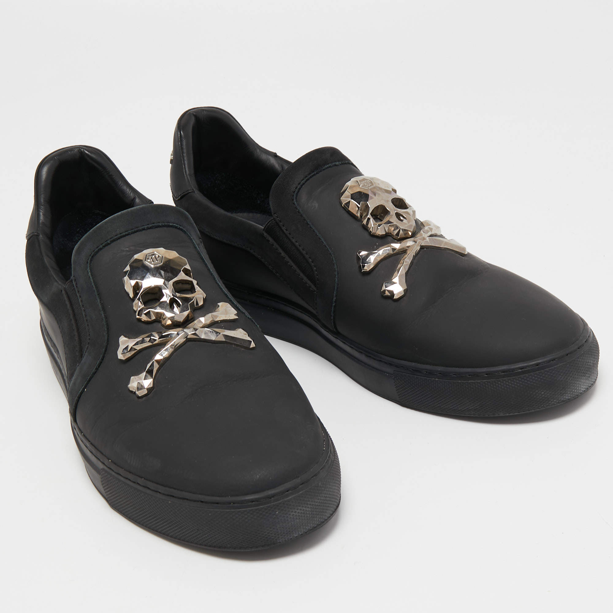 Philipp Plein Black Leather Skull Logo Slip-on Shoes, Brand Size 36 (US  Size 6) P18S WSC0822 PLE075N BK/MLT - Shoes - Jomashop