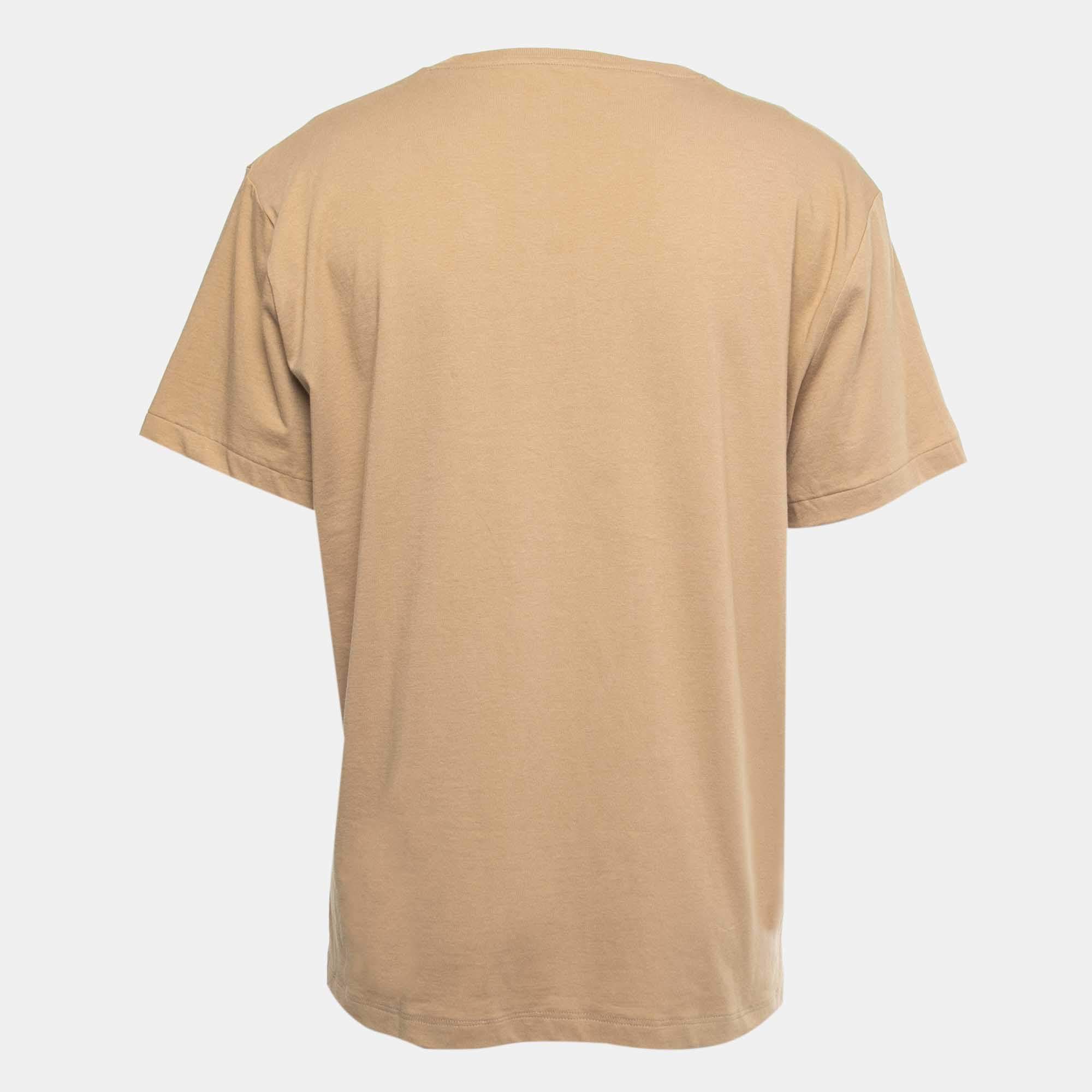 light brown t shirt