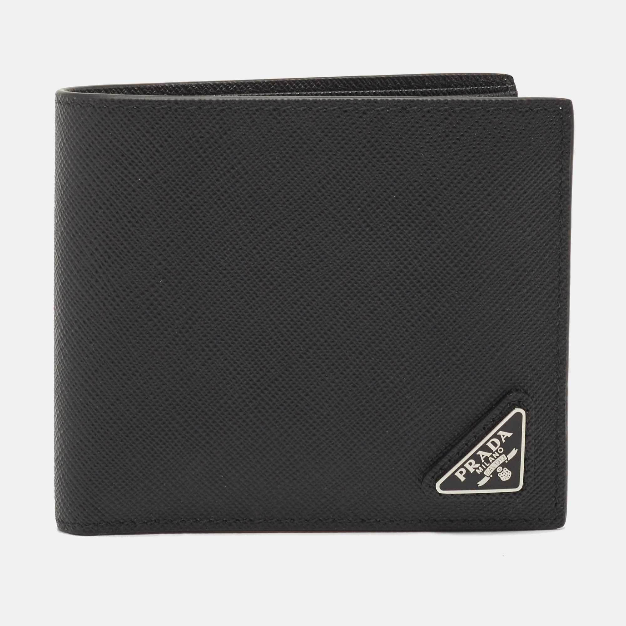 Pre Owned Prada Black Saffiano Metal Leather Triangle Logo Bifold Wallet