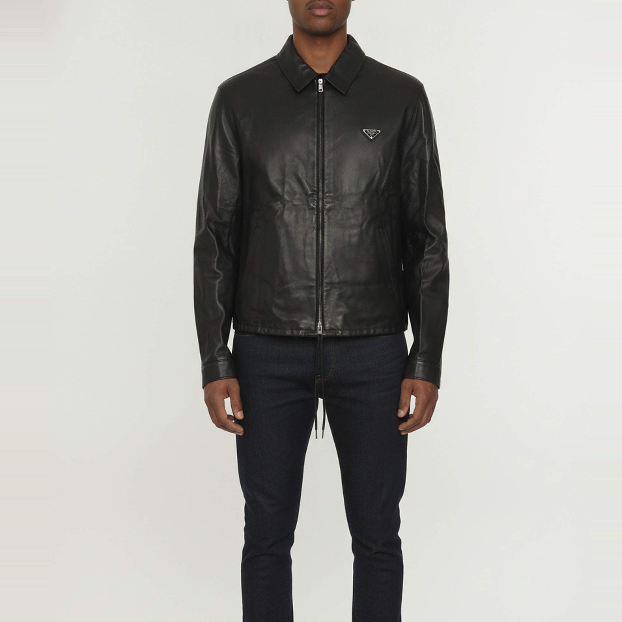 مملوكة مسبقًا Prada Black Leather Drawstring Jacket L