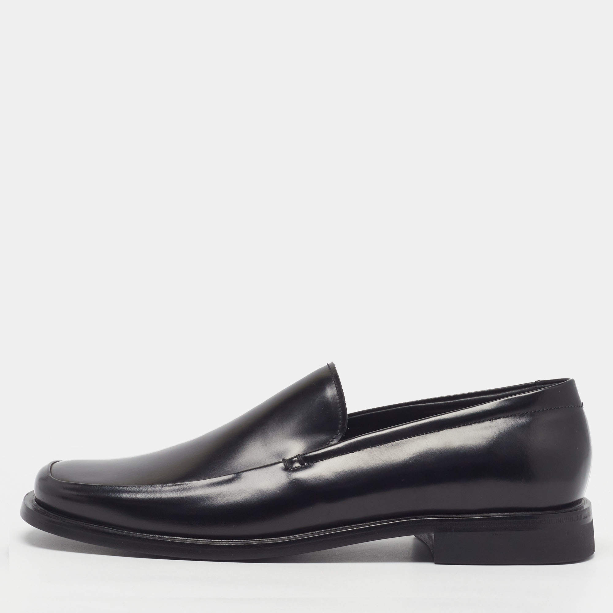 Pre Owned Prada Size 42.5 Black Leather Square Toe Loafers