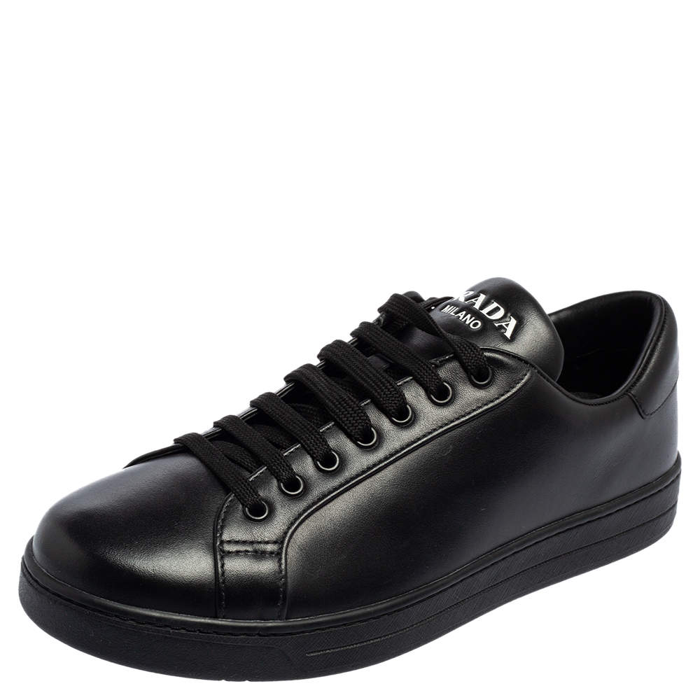 Pre Owned Prada Black Leather Logo Lace Low Top Sneakers Size 42