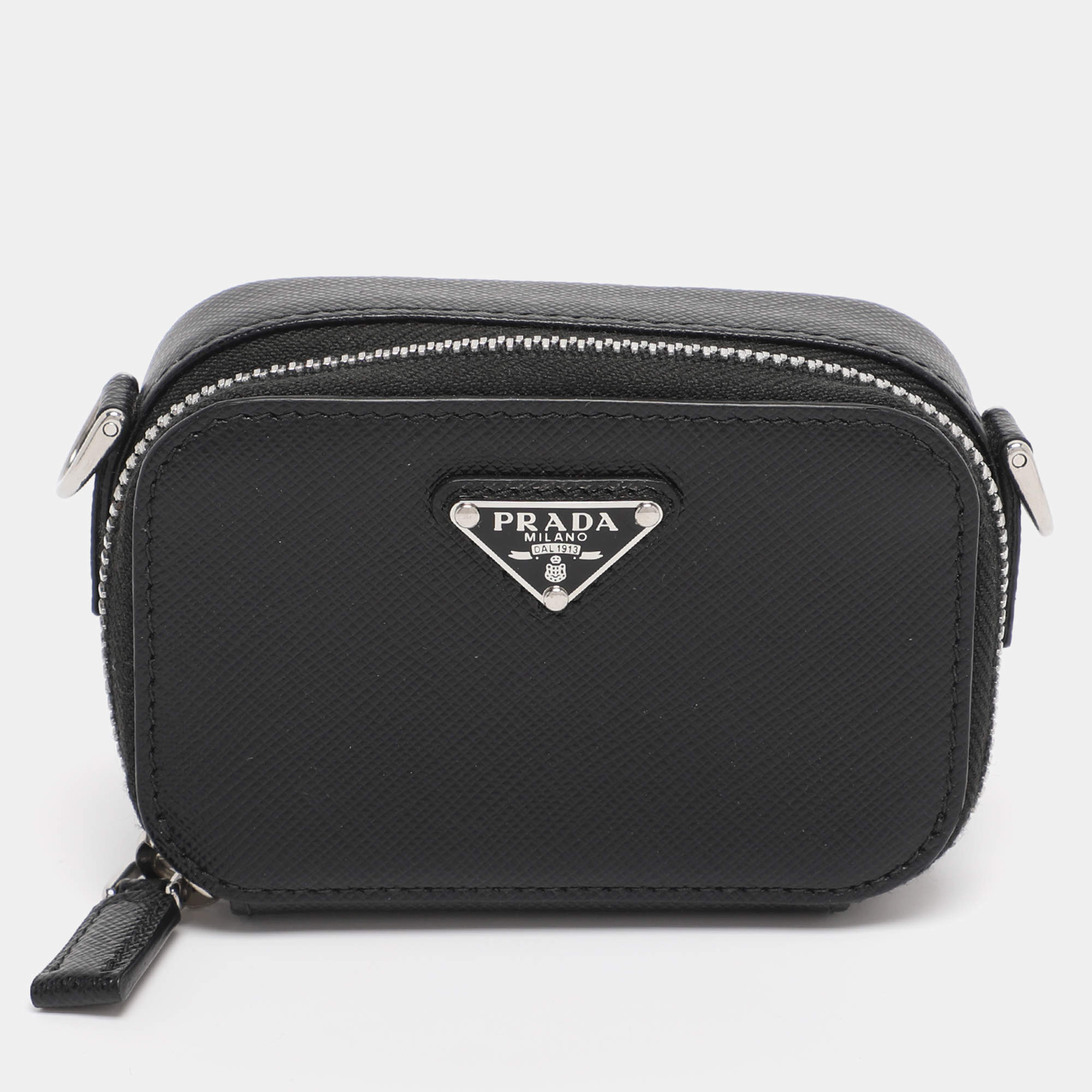 مملوكة مسبقًا Prada Black Leather Travel Mini Strap Pouch 