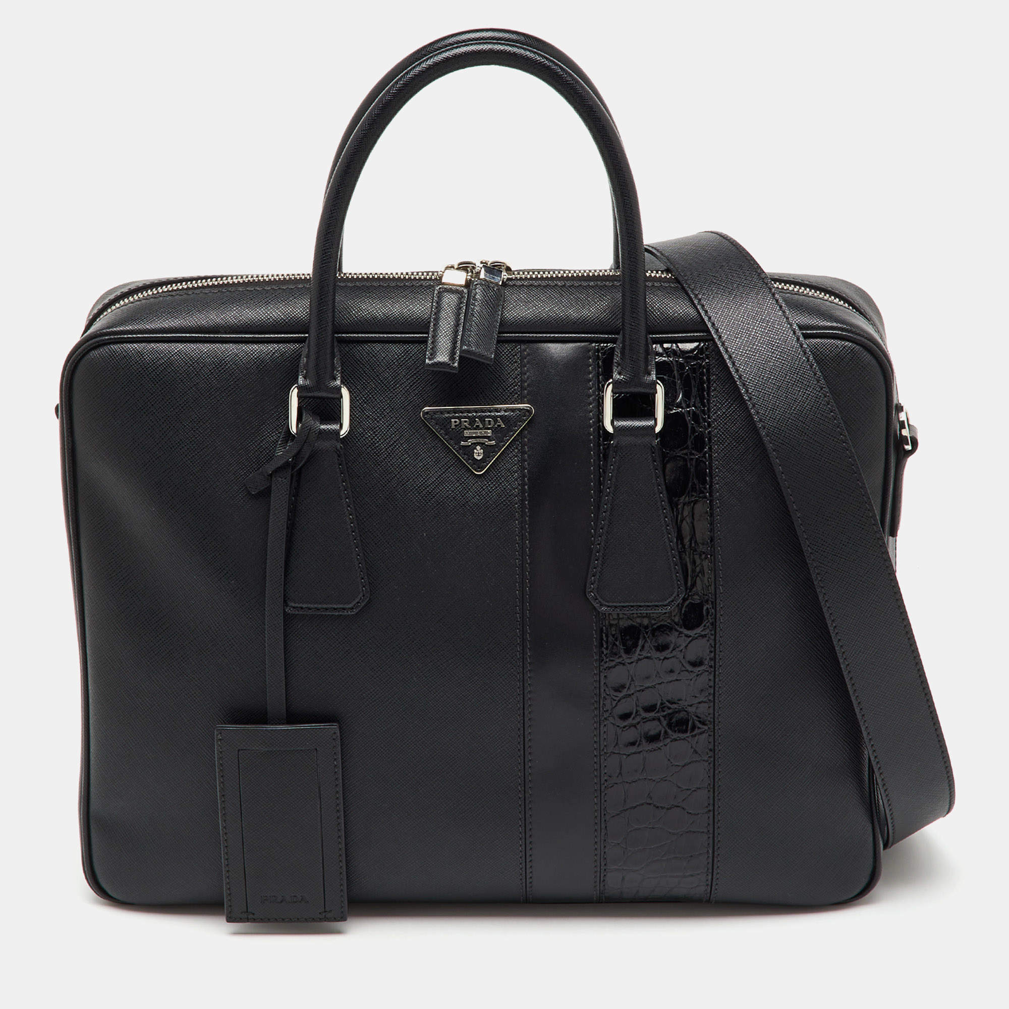 مملوكة مسبقًا حقيبة مستندات سفر برادا جلد سافيانو أسود ومضغوط بتنقش التمساح