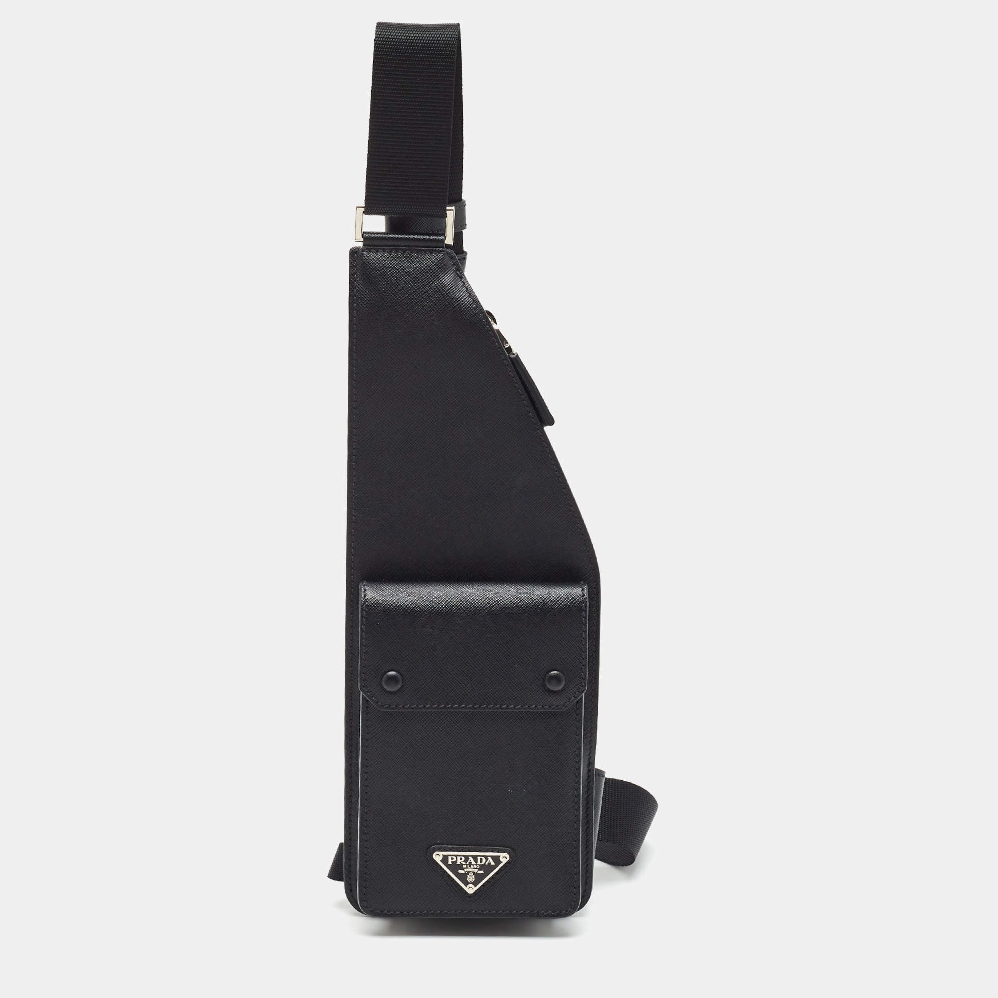 مملوكة مسبقًا Prada Harness Black Saffiano Leather Crossbody Bag