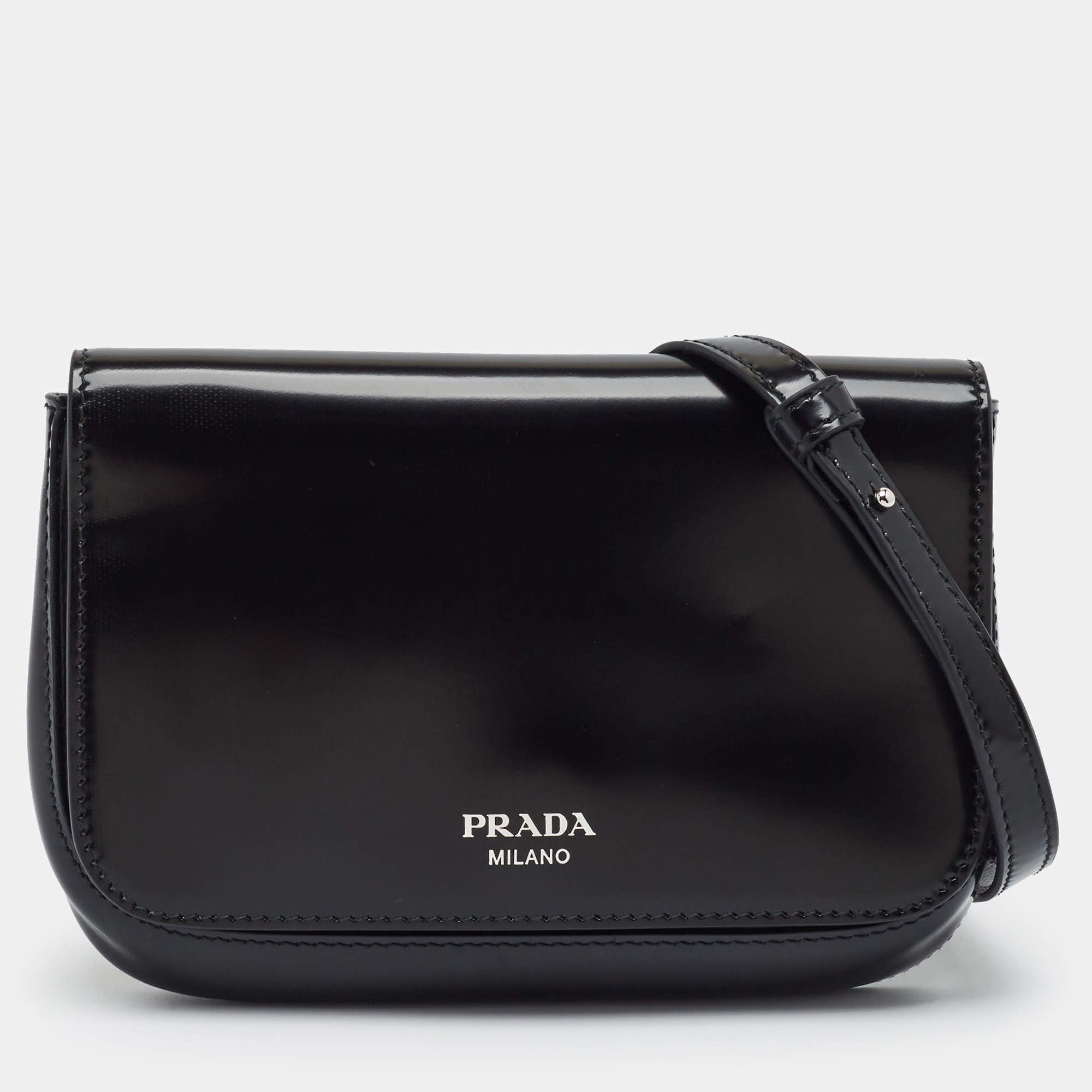 مملوكة مسبقًا Prada Black Brushed Leather Flap Crossbody Bag