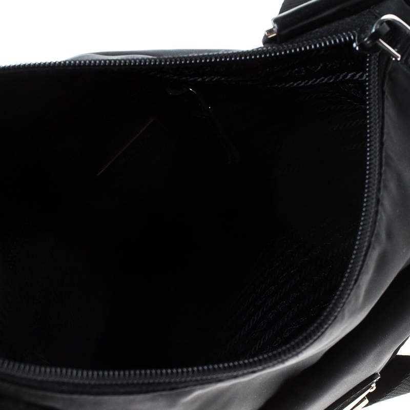 Leather crossbody bag Prada Black in Leather - 27980853