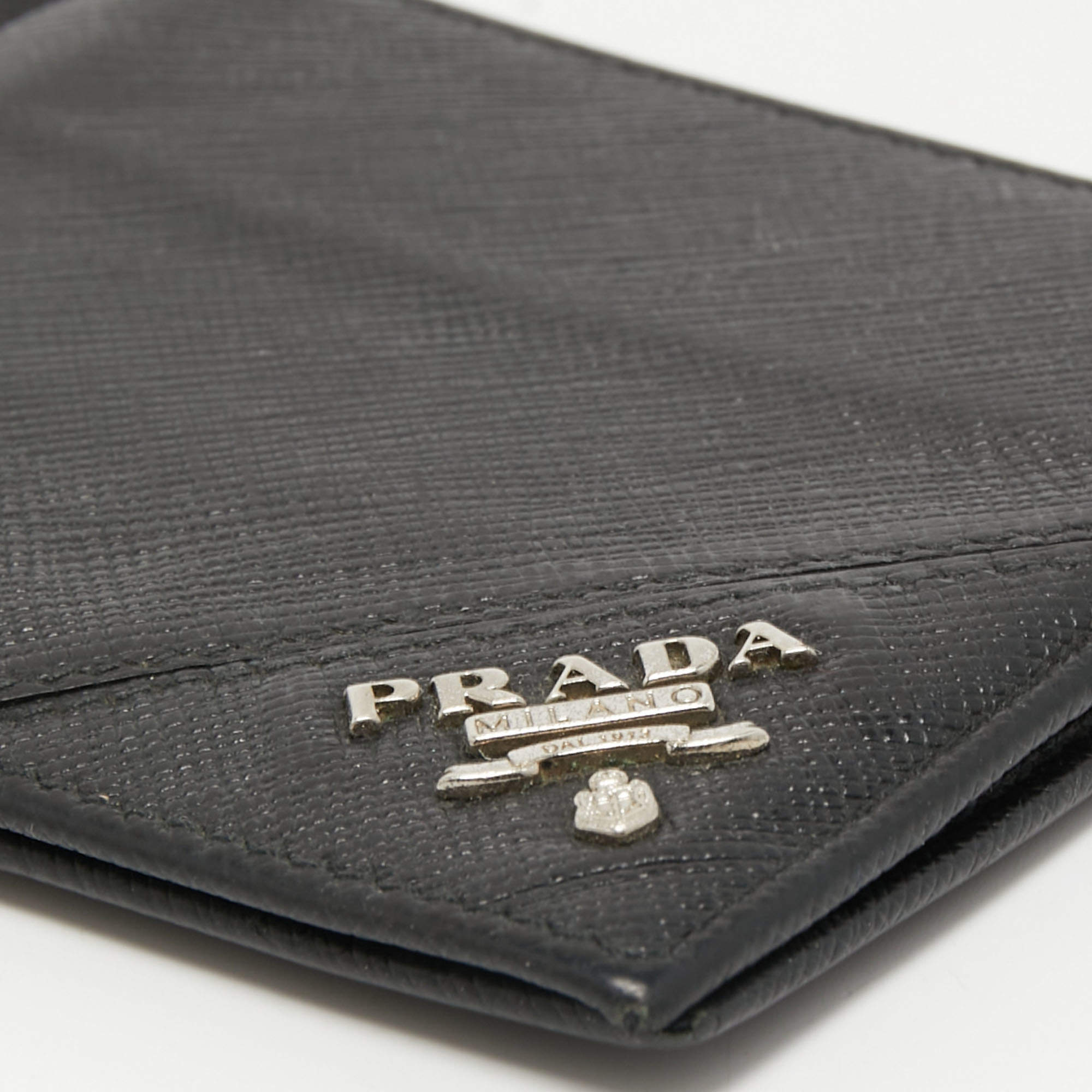 SASOM  Prada Logo Plaque Wallet Silver Logo Money Clip