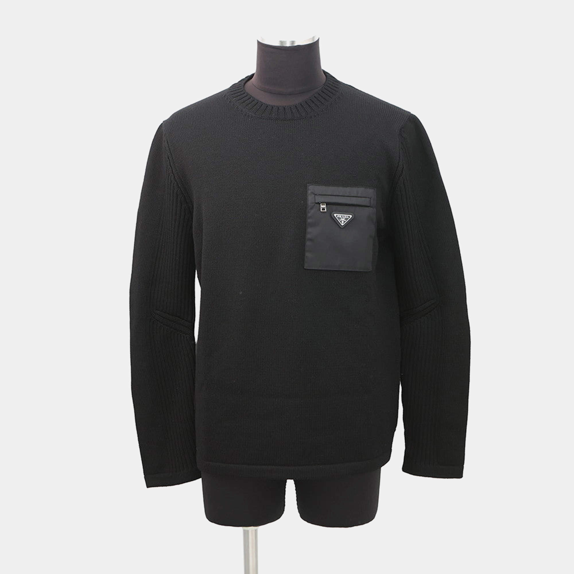 مملوكة مسبقًا Prada Triangle Logo Sweater Size 52 Black Wool 100%
