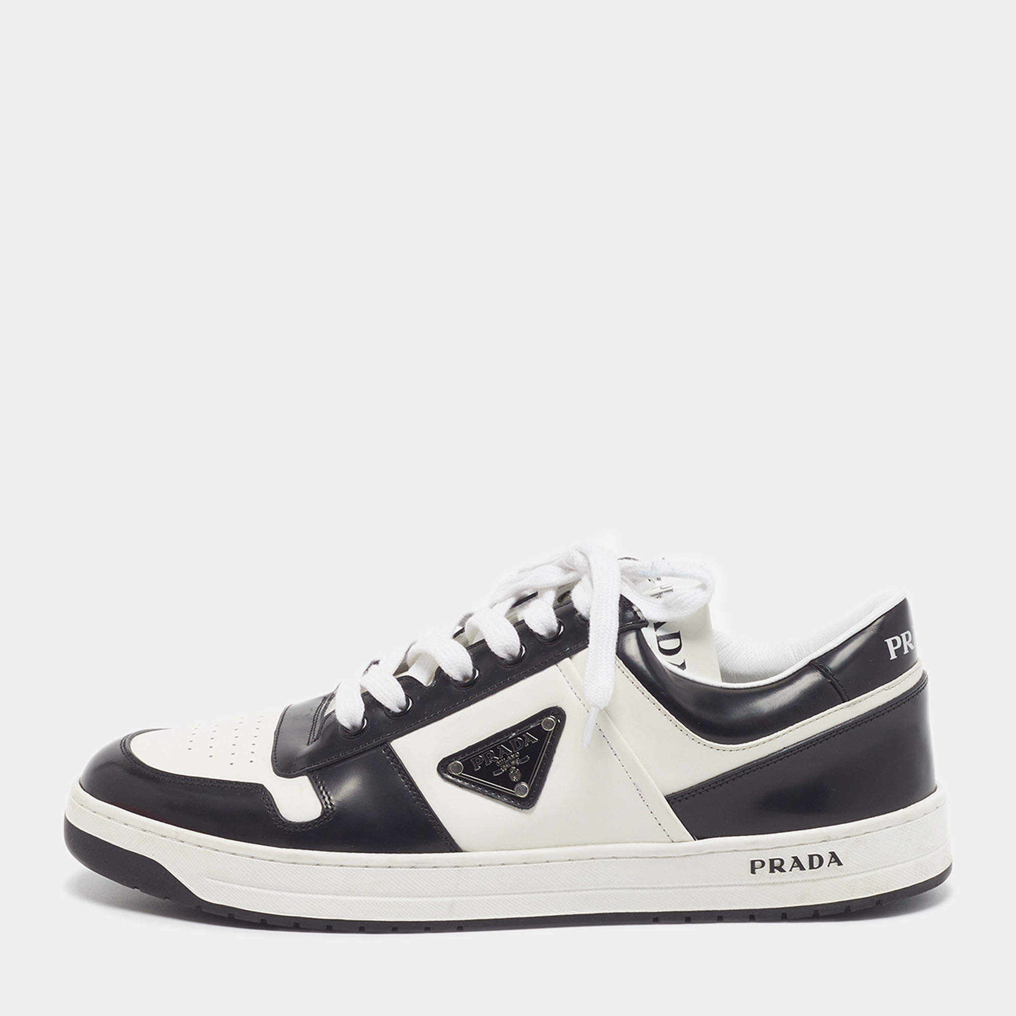 Pre Owned Prada Downtown Size 42 Black/White Leather and Patent Lace Up Sneakers