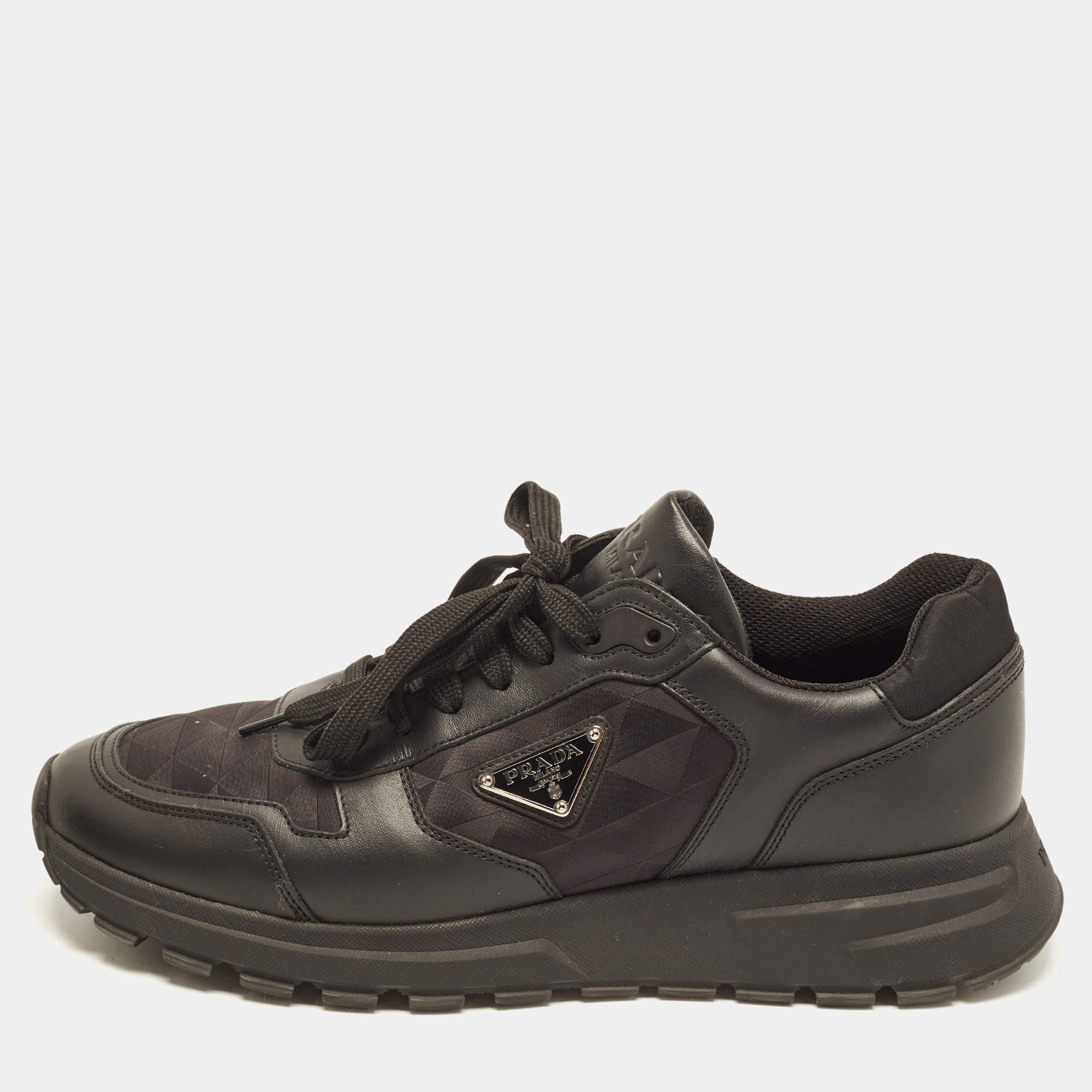 Pre Owned Prada Prax 2.0 Size 43 Black Leather and Nylon Lace Up Sneakers