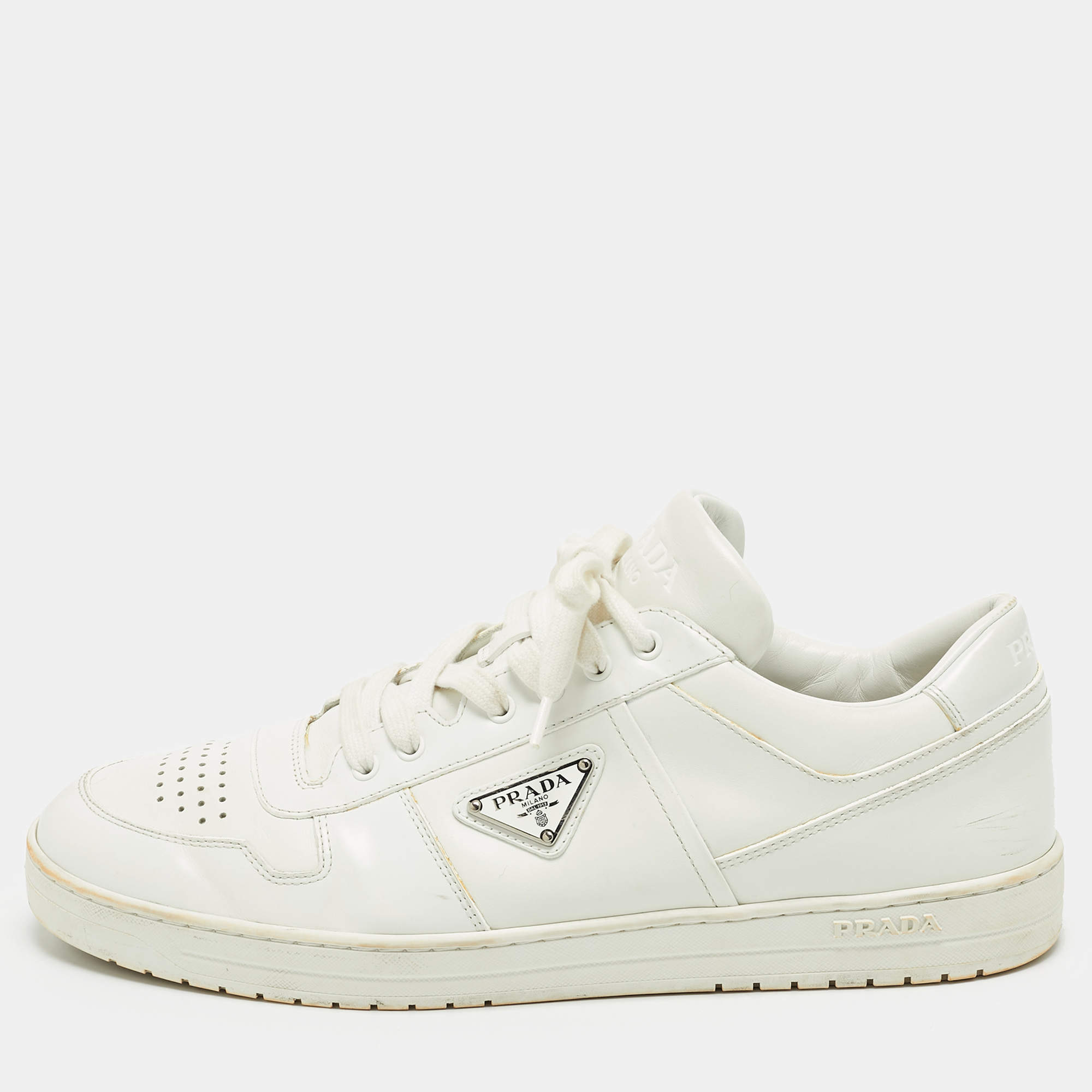 مملوكة مسبقًا Prada Size 45 White Leather Triangle Logo Plague Lace Up Sneakers