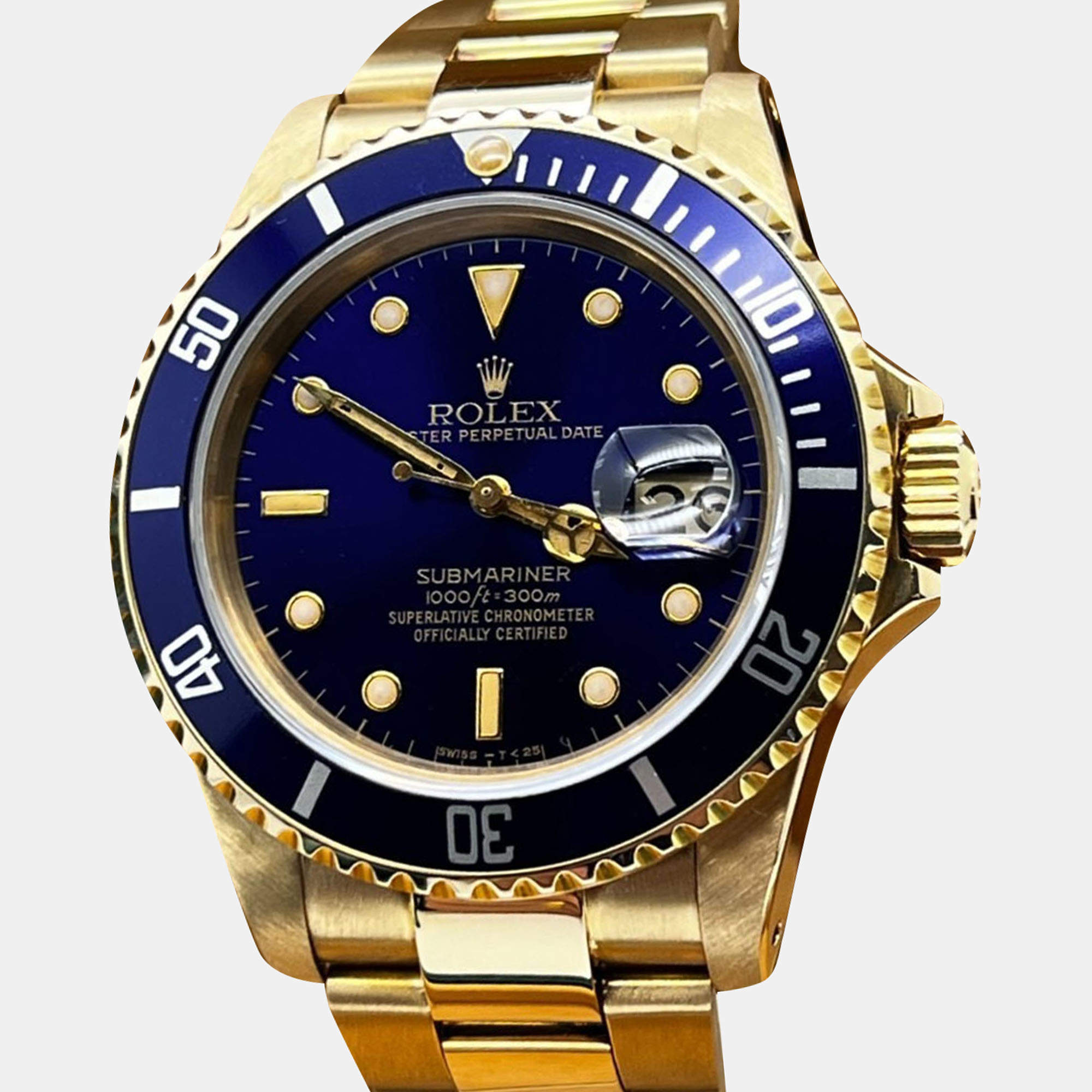 Pre Owned Rolex Submariner 16808 Automatic Blue 18k Yellow Gold Men's Wristwatch 40 mm