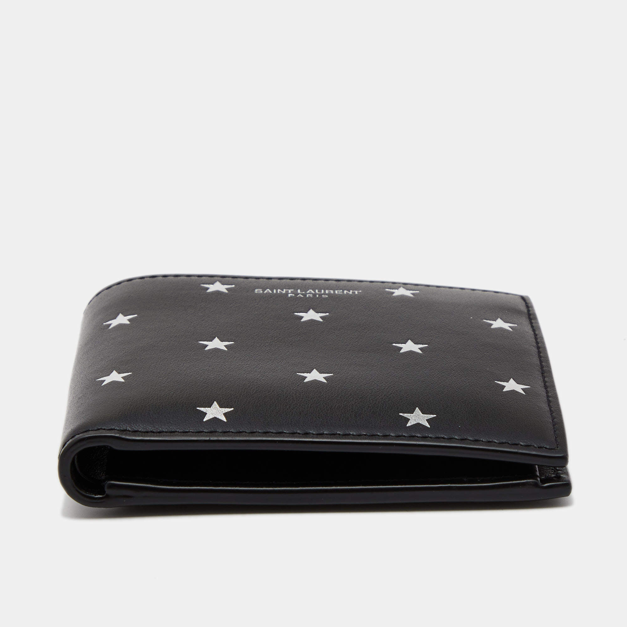 Star Struck Clothing Tri-Fold Wallet in Shiny Black – Glitz Glam and  Rebellion