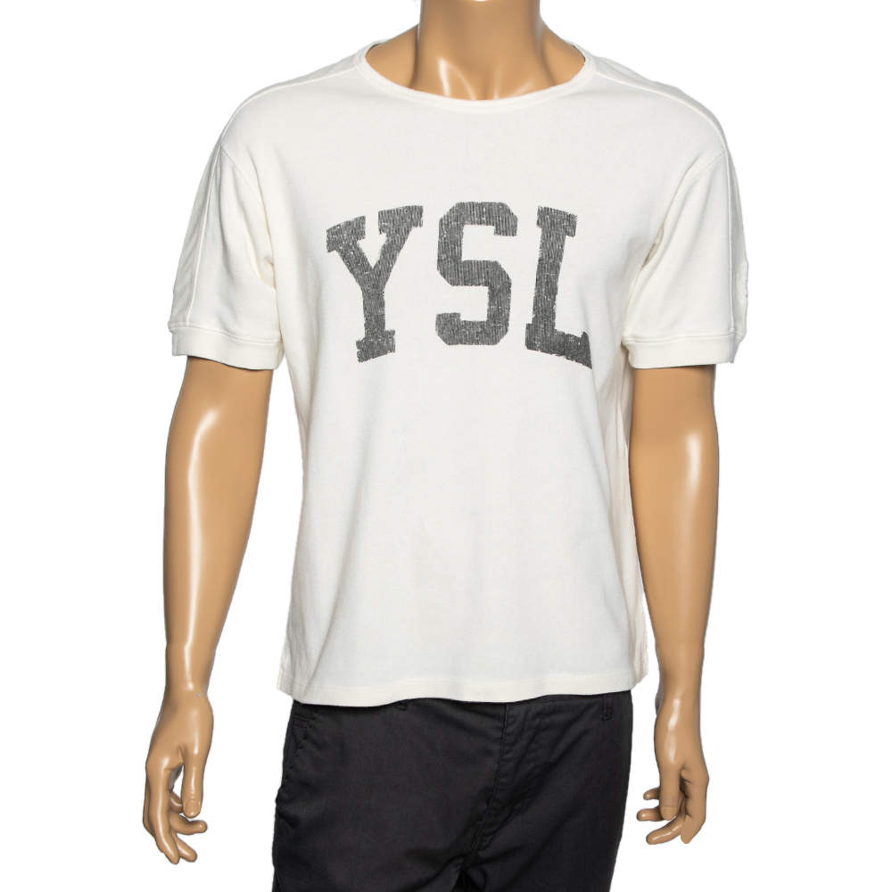 Pre Owned تي شيرت سان لوران قطن كريمي بطبعة YSL برقبة مستديرة وأكمام قصيرة مقاس صغير - سمول