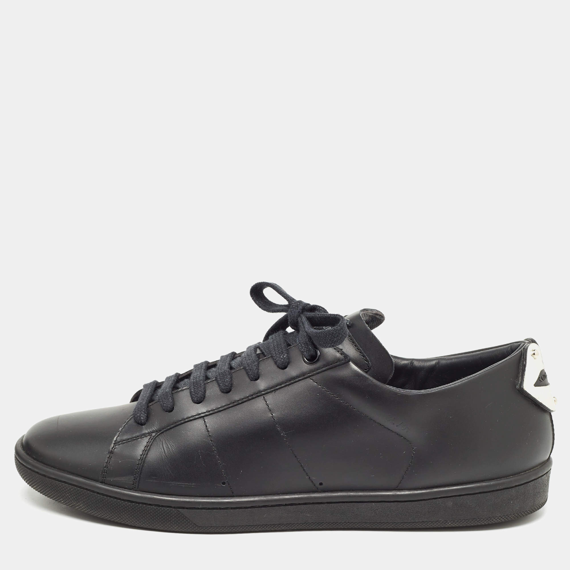 Used saint 2025 laurent sneakers