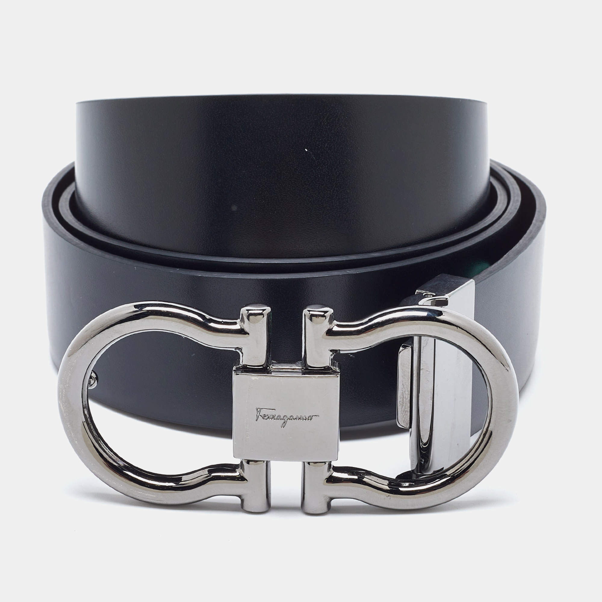 Pre Owned Salvatore Ferragamo Black/Brown Leather Cut to Size Reversible Gancini Belt