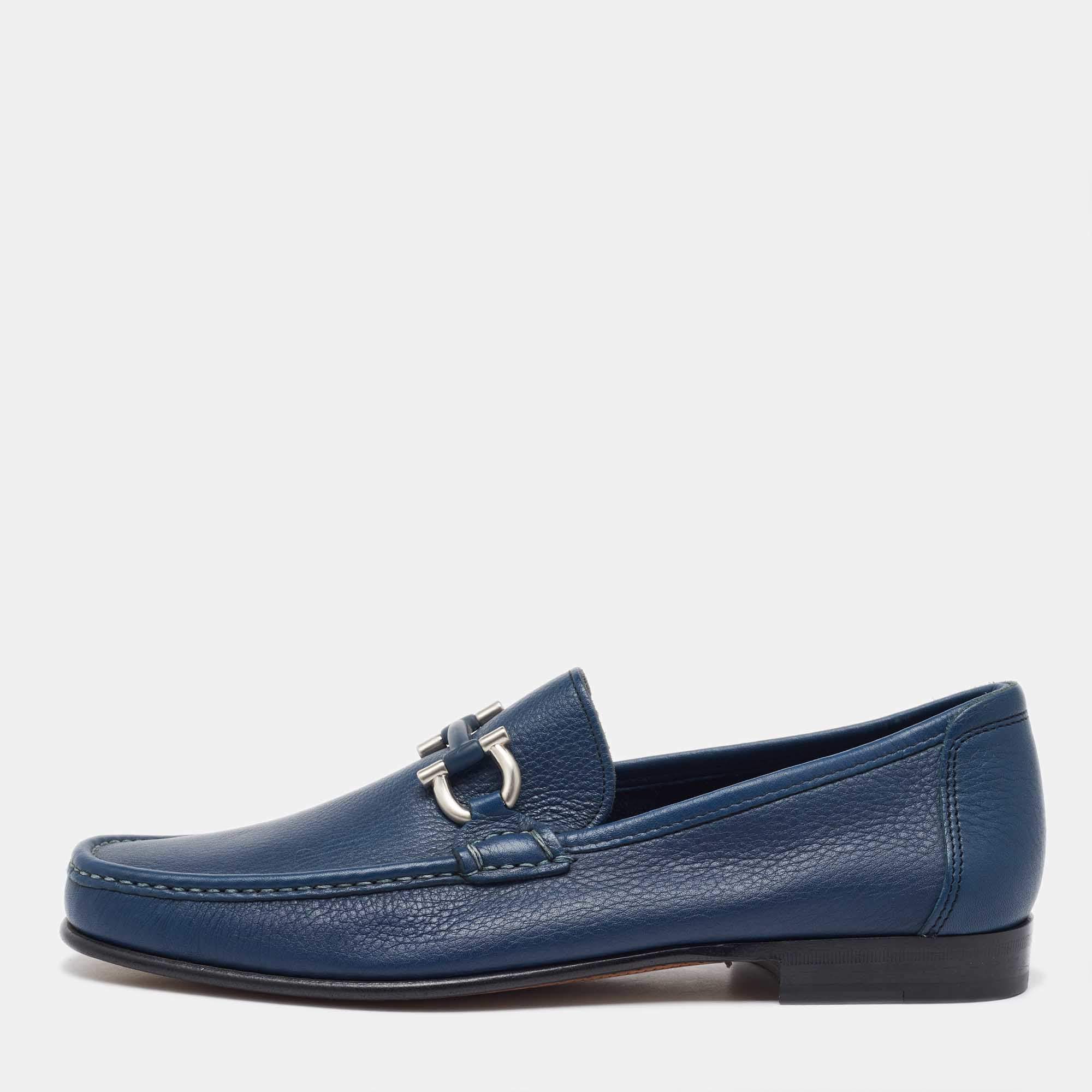 مملوكة مسبقًا Salvatore Ferragamo Blue Leather Gancini Slip On Loafers Size 41.5