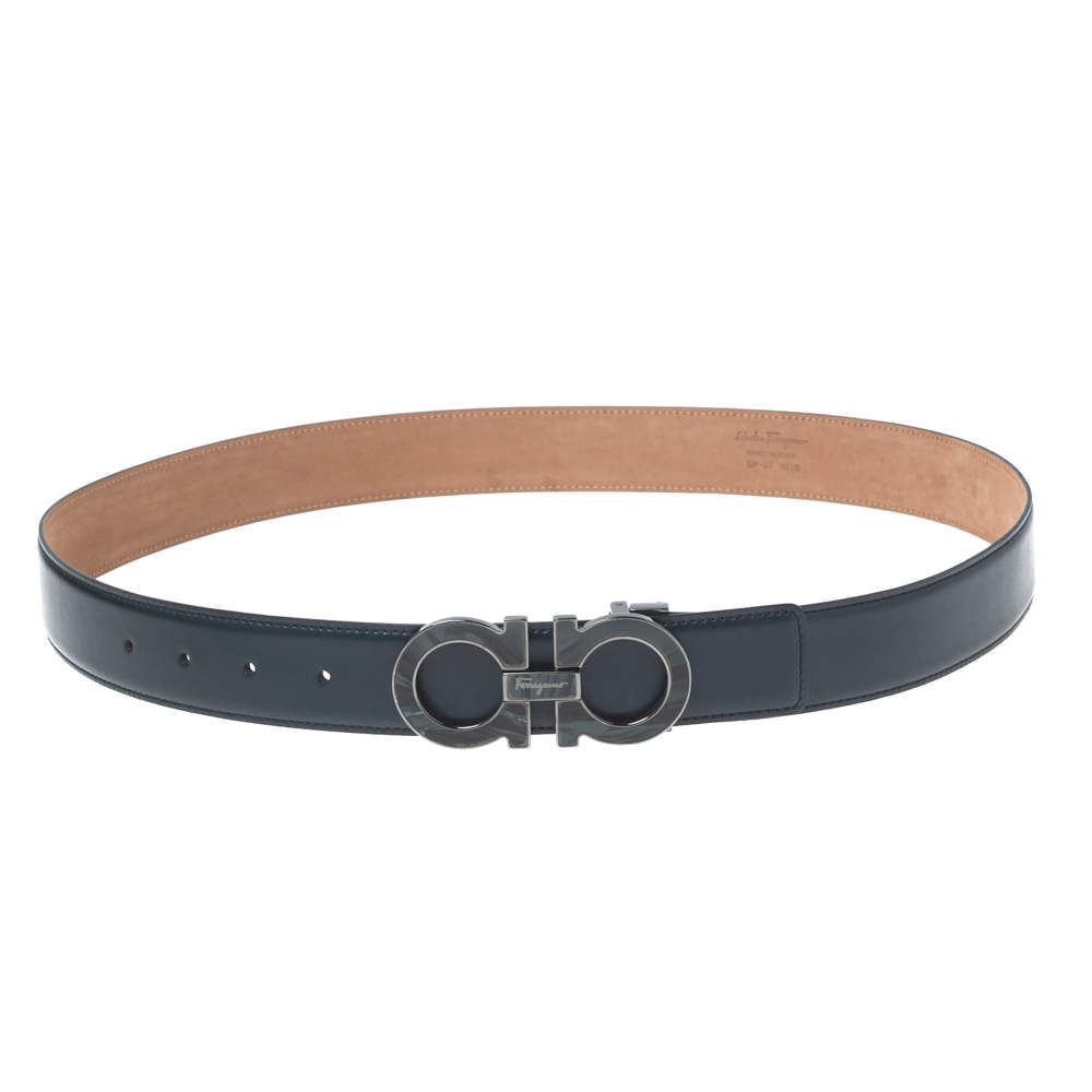 Pre Owned Salvatore Ferragamo Navy Blue Leather Gancio Belt 110CM