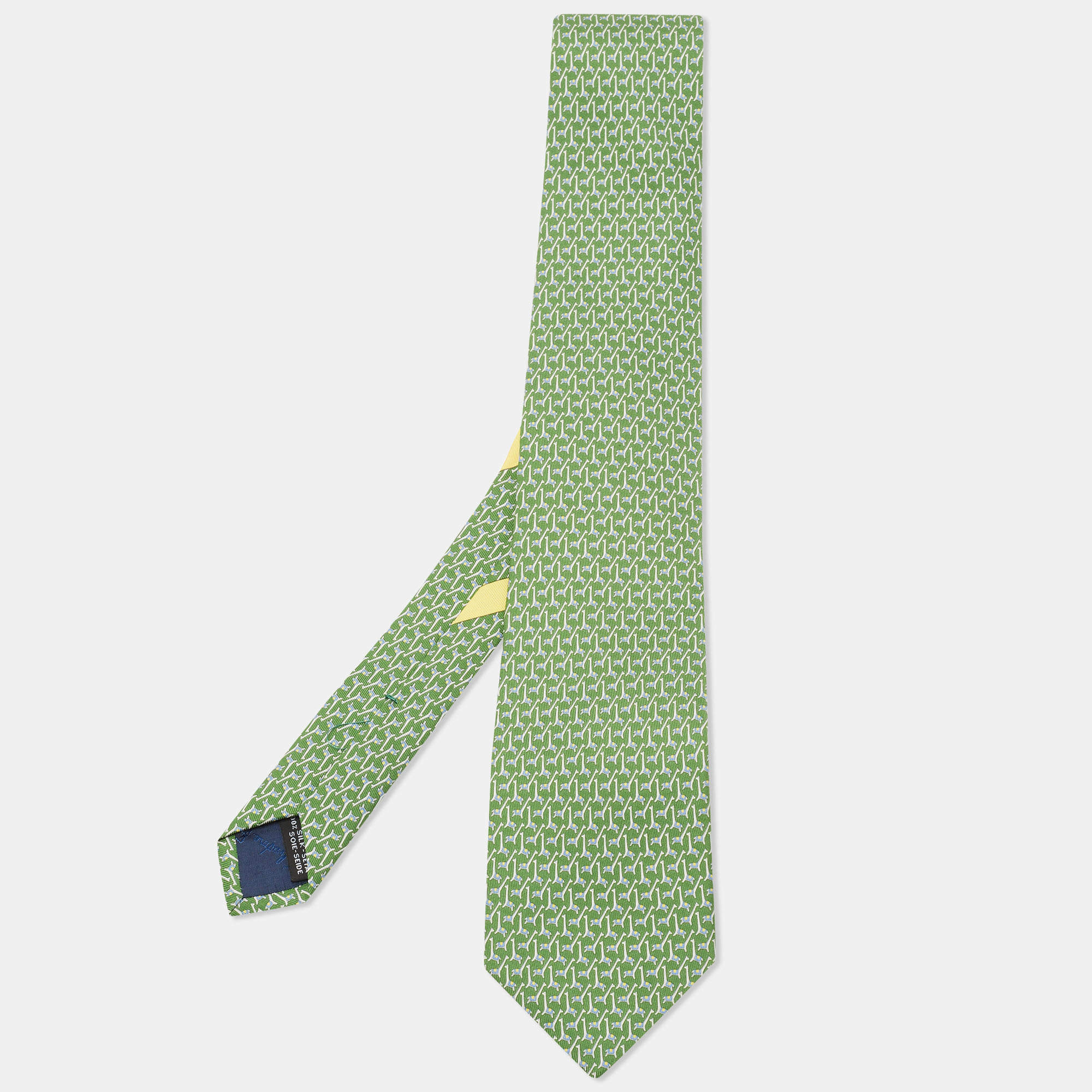 Pre Owned Salvatore Ferragamo Green Giraffe Print Silk Tie