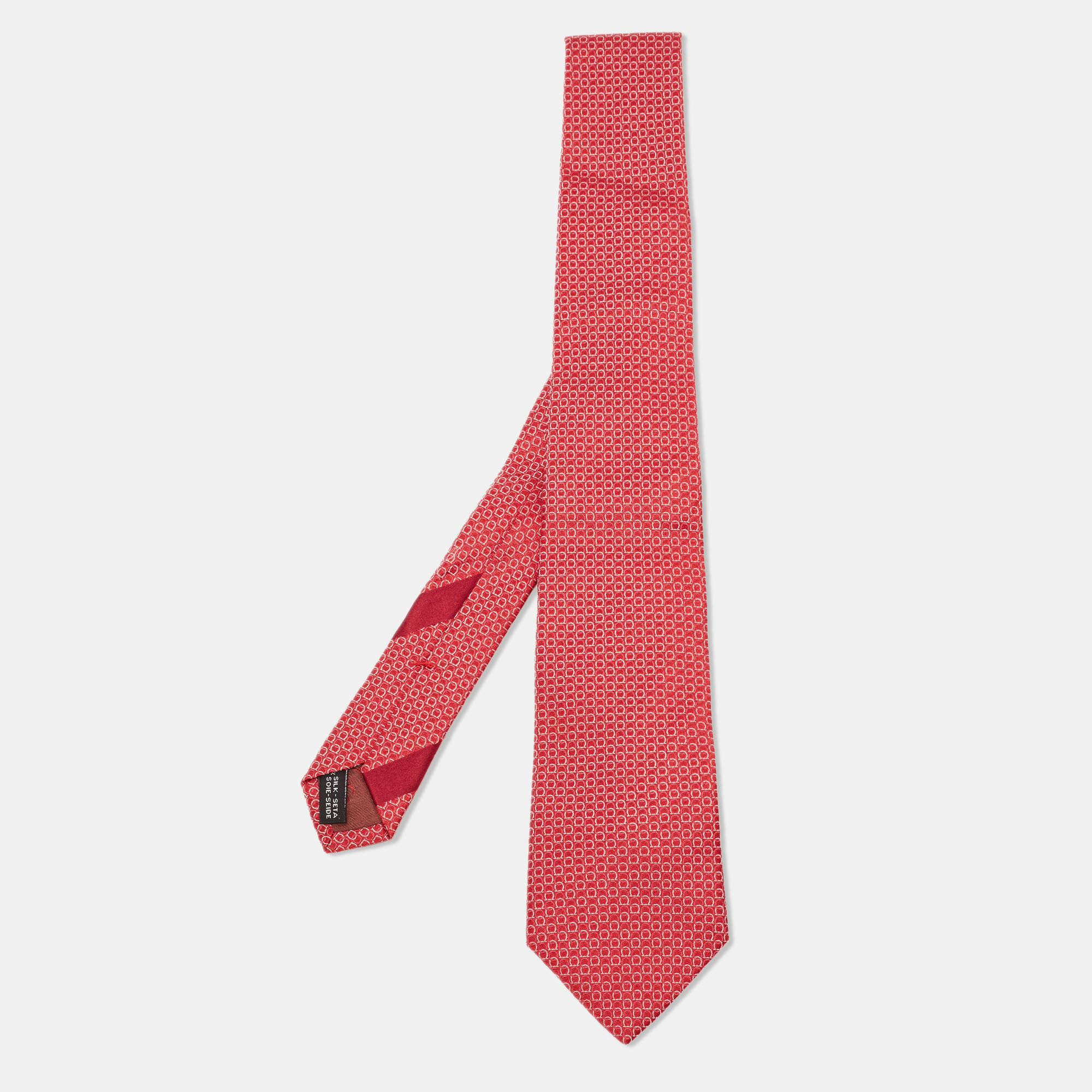 Pre Owned Salvatore Ferragamo Red Gancini Pattern Silk Tie