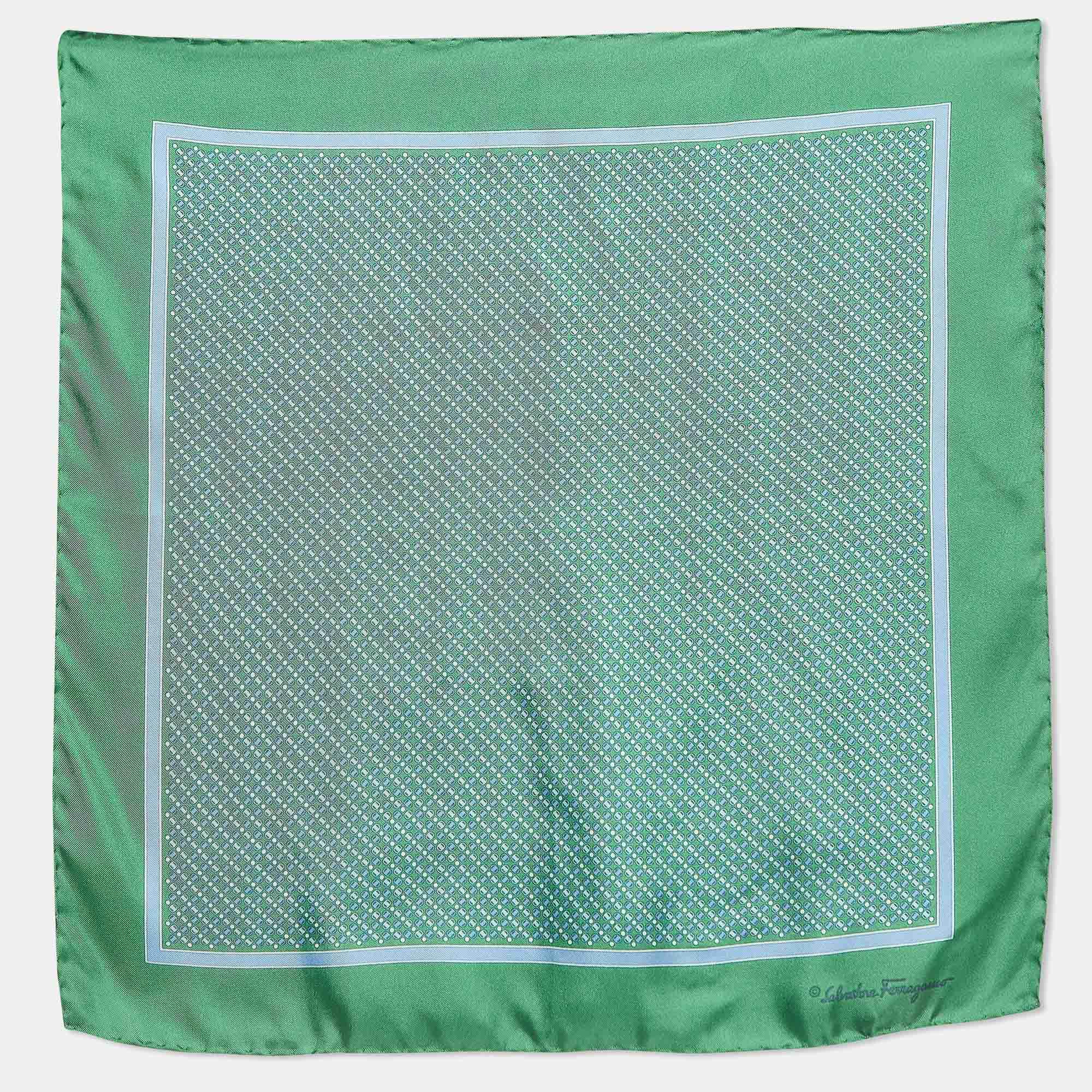 Pre Owned Salvatore Ferragamo Green Print Silk Pocket Square