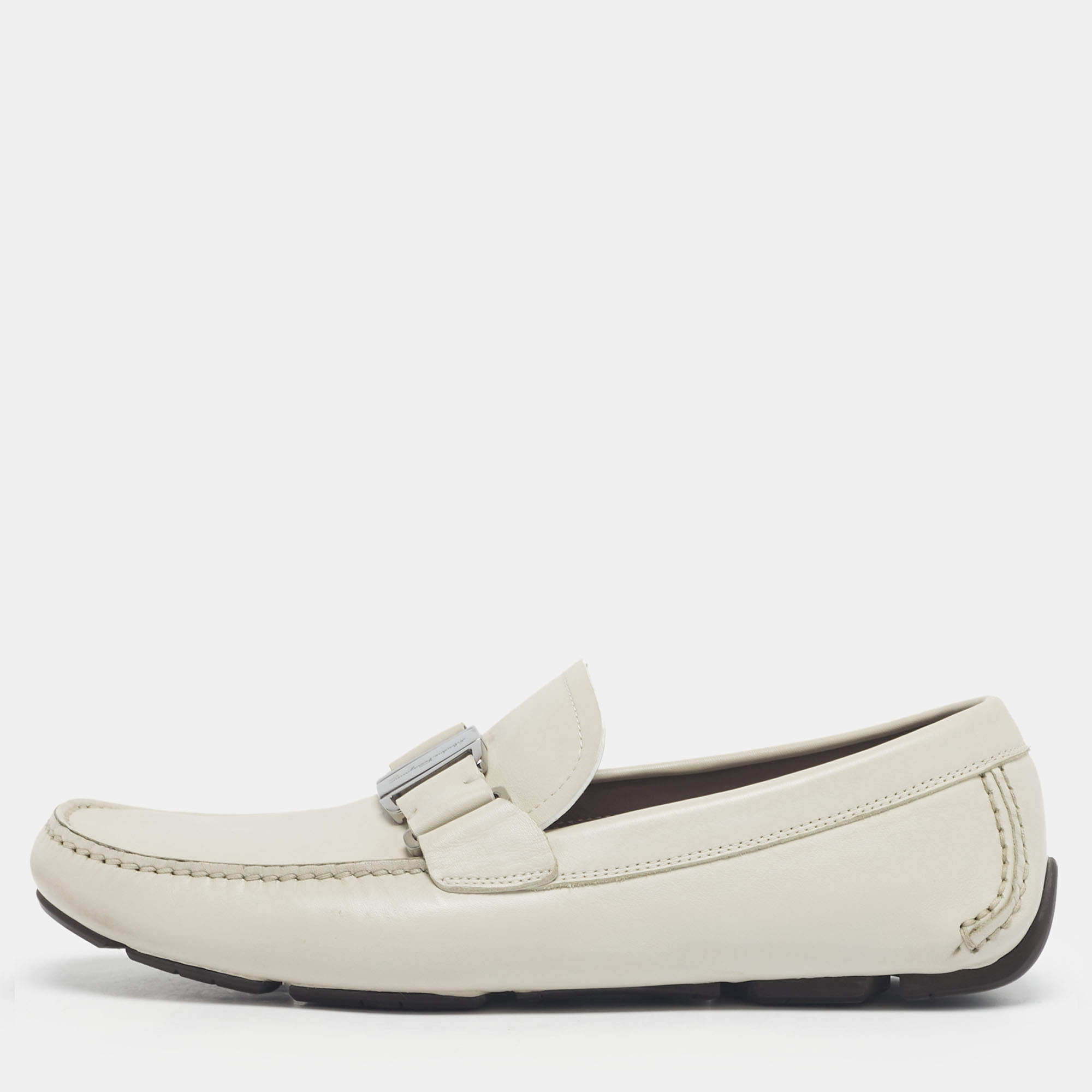 Pre Owned Salvatore Ferragamo Cream Leather Gancini Loafers Size 42