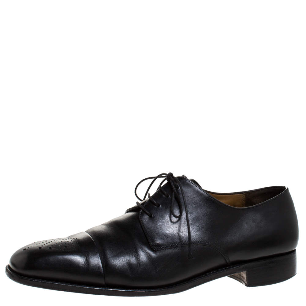 حذاء ديربي أوكسفورد سالفاتوري فيراغامو بمقدمة سوداء مخرمة جلد أسود مقاس 44.5