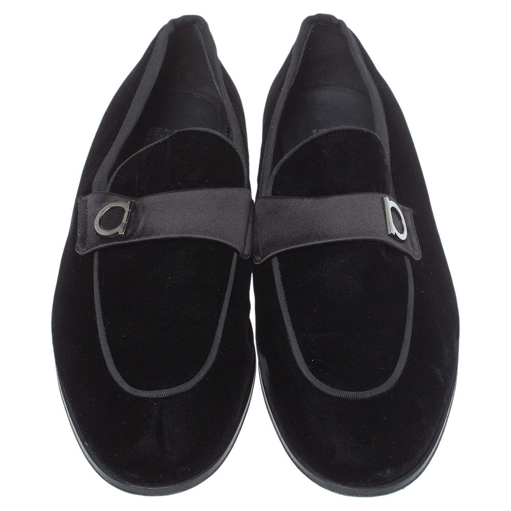 salvatore ferragamo andrea velvet loafers