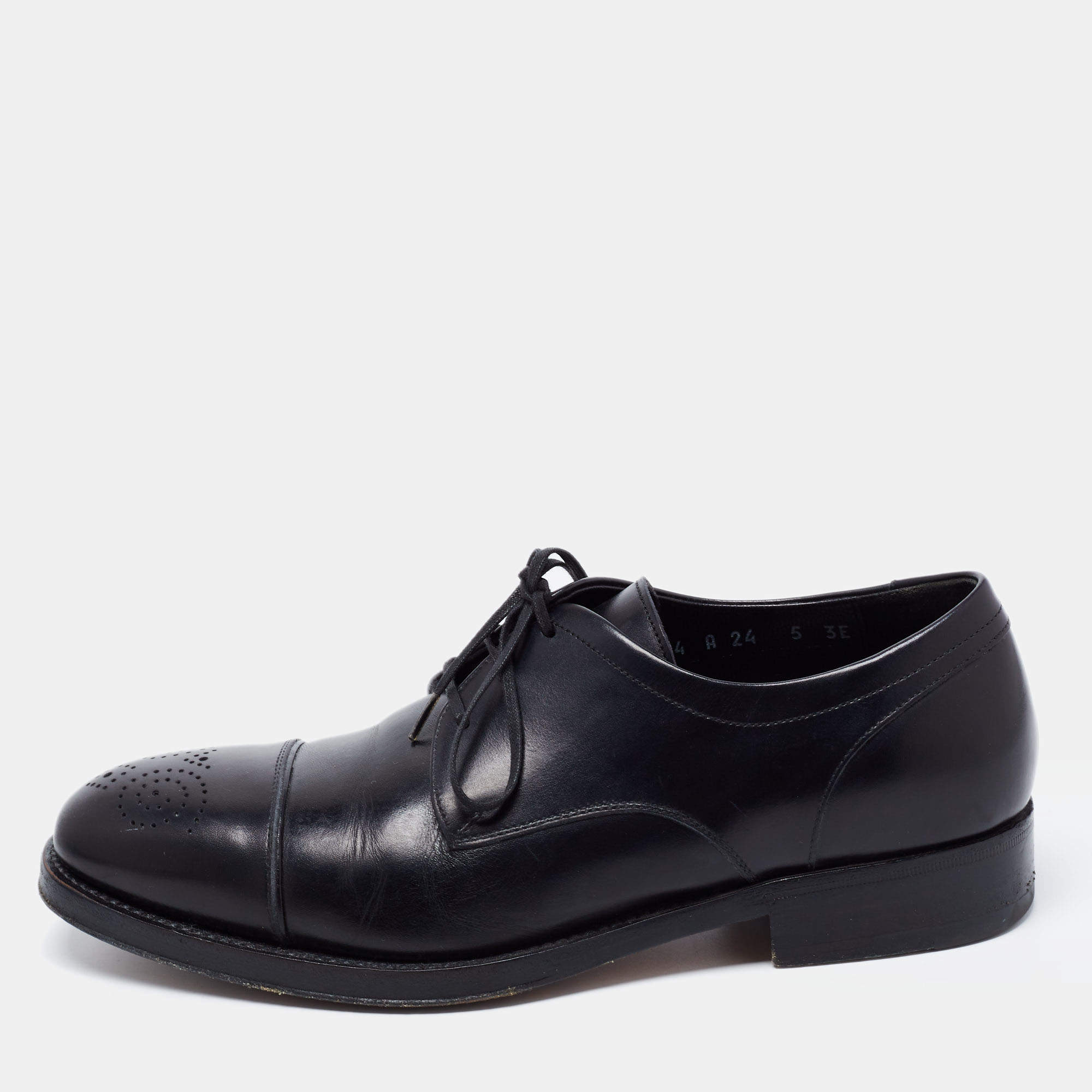 Salvatore Ferragamo Black Leather Oxfords Size 39