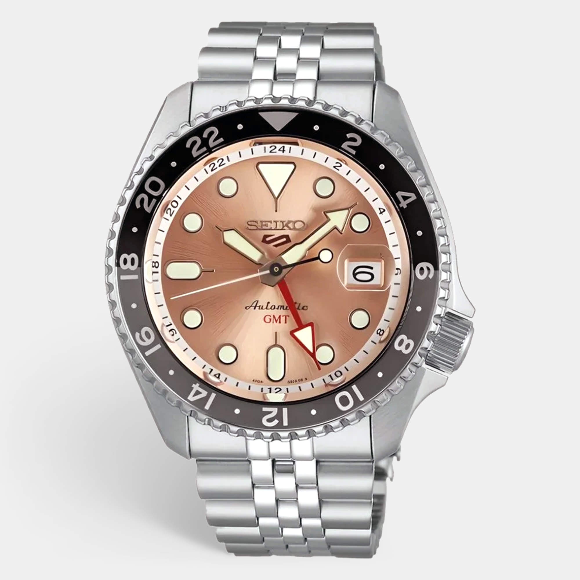 Pre Owned Seiko 5 sports SSK043K1 Champagne Dial Stainless Steel Men's Wristwatch 42.5mm