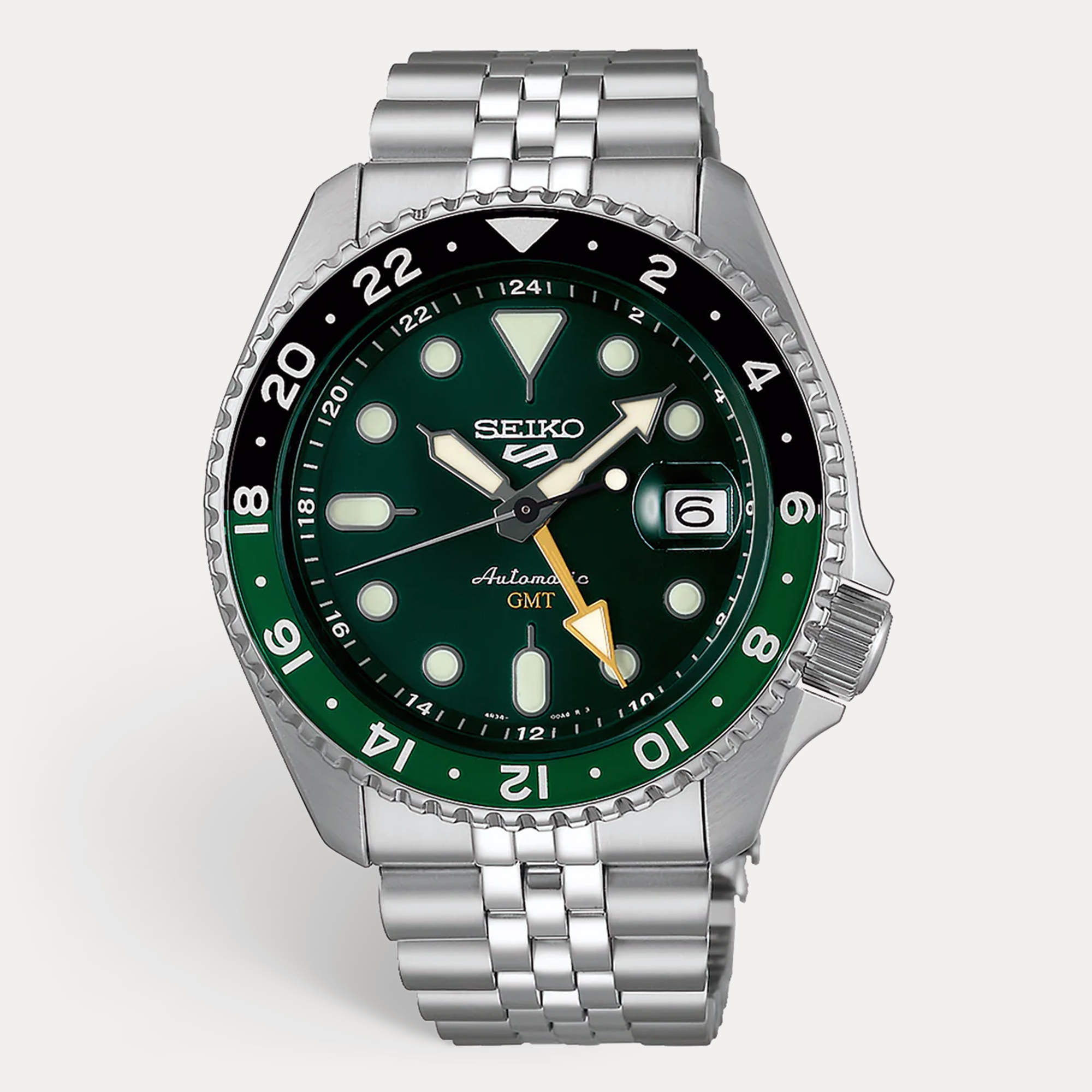 Pre Owned Seiko 5 sports SSK035K1 Green Dial Stainless Steel Men's Wristwatch 42.5mm 
