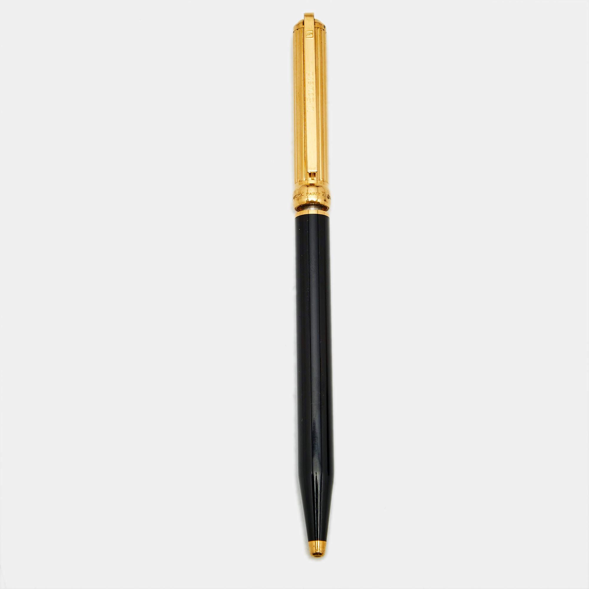 Pre Owned S.T. Dupont Gatsby Black Lacquer Gold Tone Ballpoint Pen
