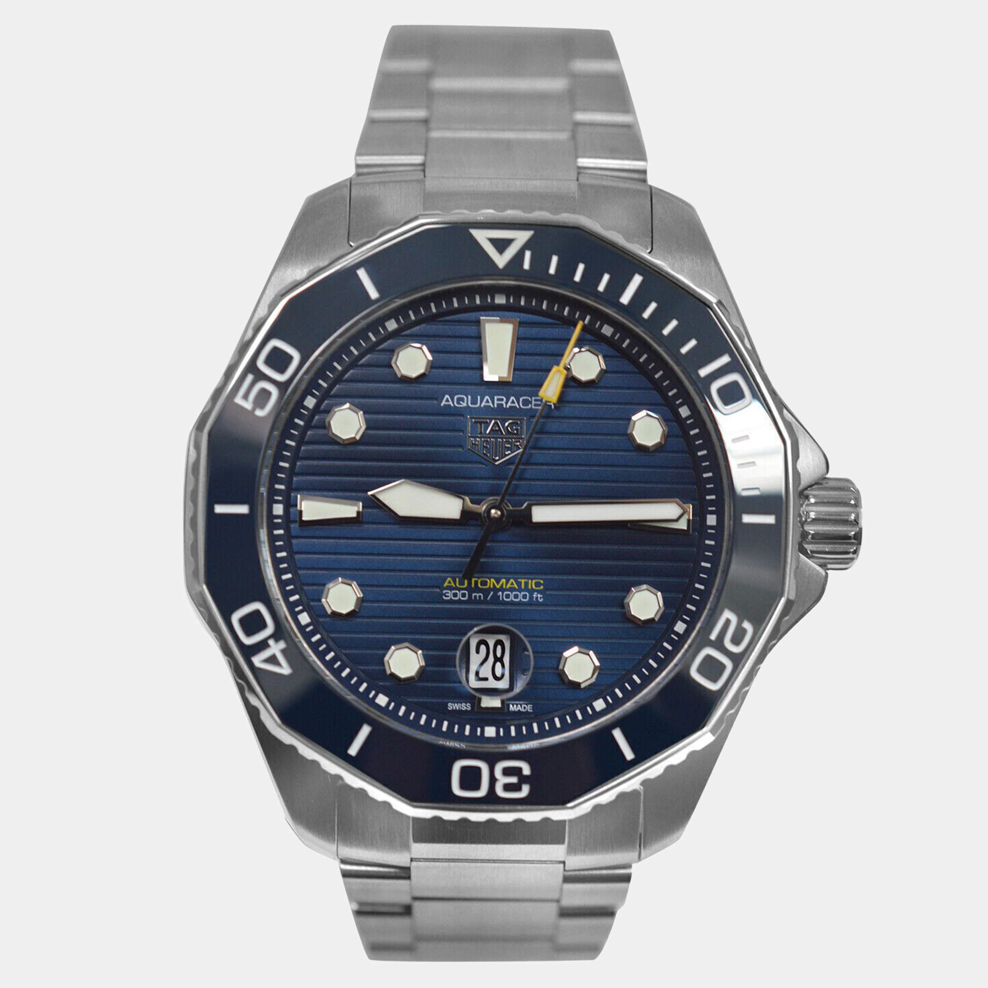 Pre Owned Tag Heuer Aquaracer WBP201B.BA0632 Automatic Blue Stainless Steel Men's Wristwatch 43 mm