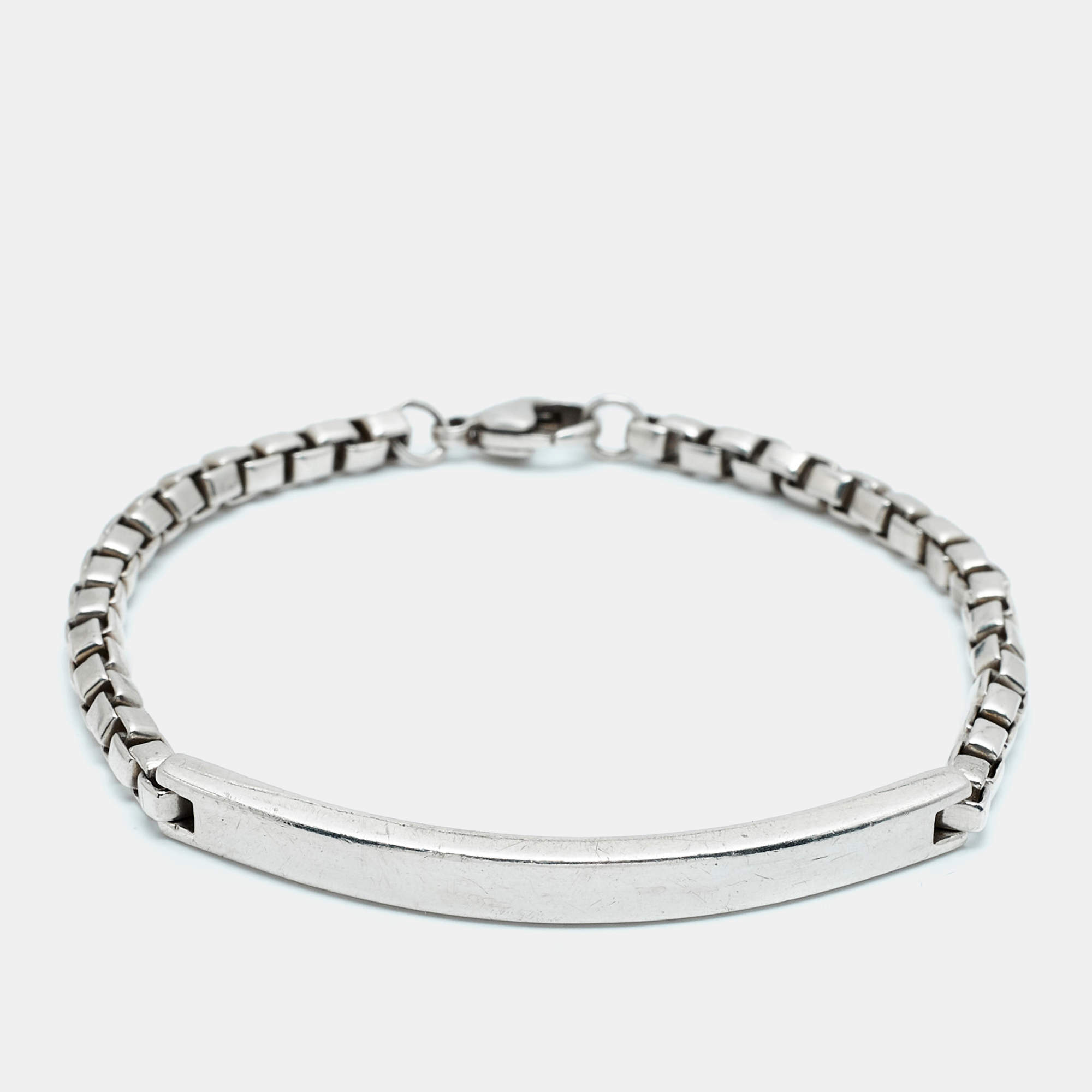 Pre Owned Tiffany & Co Venetian Link I.D. Sterling Silver Chain Bracelet