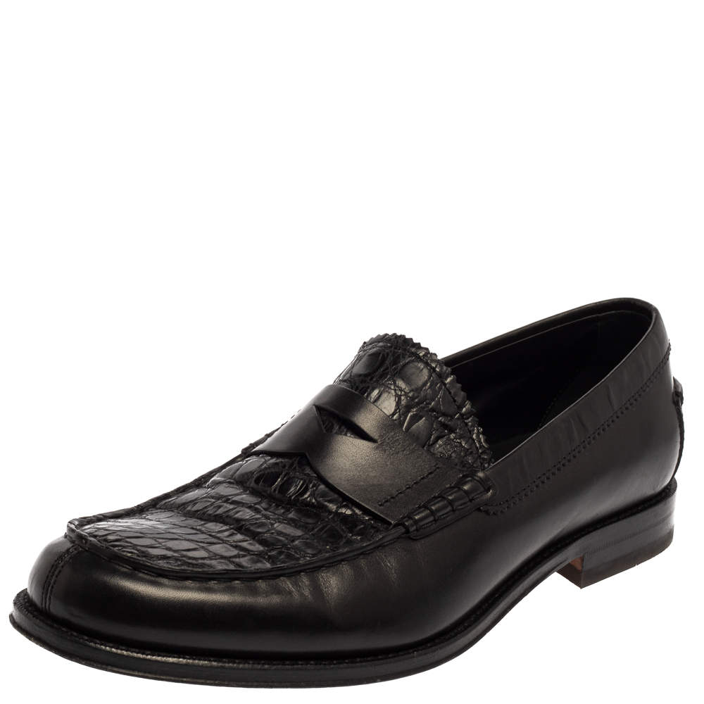 مملوكة مسبقًا Tod's Black Croc Embossed And Leather Slip On Loafer Size 42