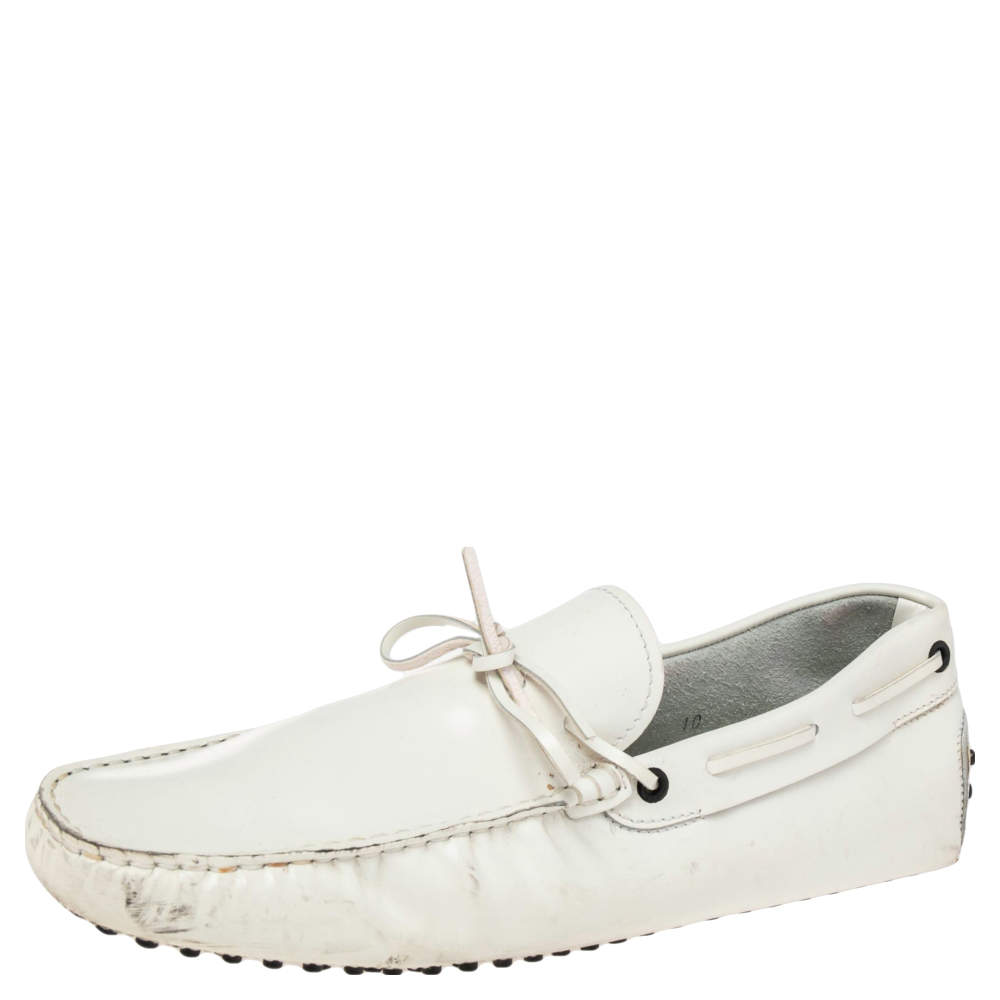 Pre Owned Tod's White Patent Leather Bow Slip On Loafers Size 44.5