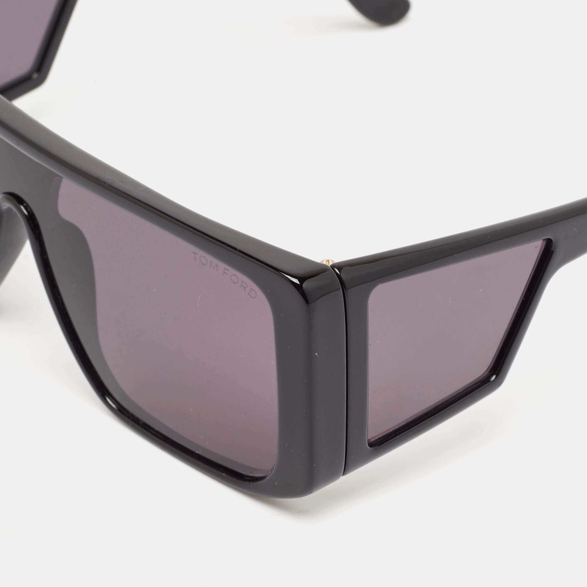 Pre Owned Tom Ford Black TF710 Atticus Shield Sunglasses