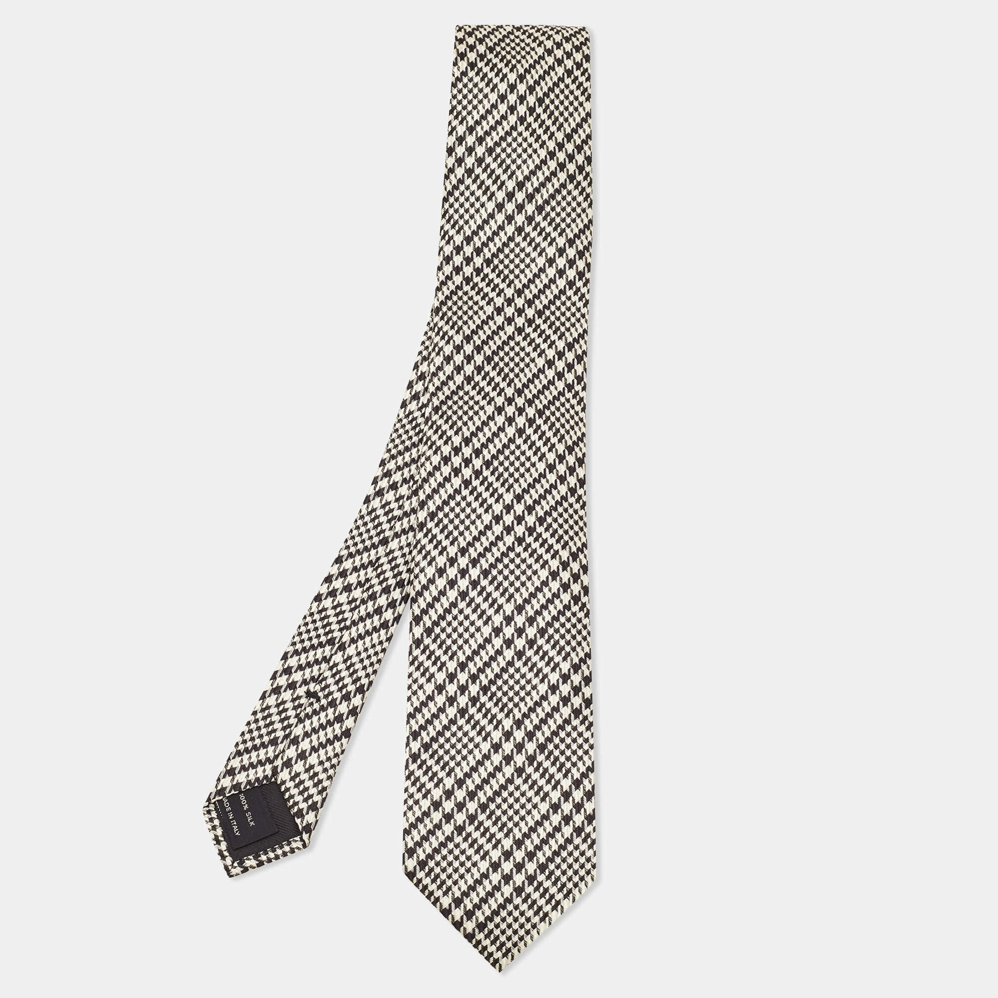 Pre Owned Tom Ford Monochrome Houndstooth Pattern Silk Tie